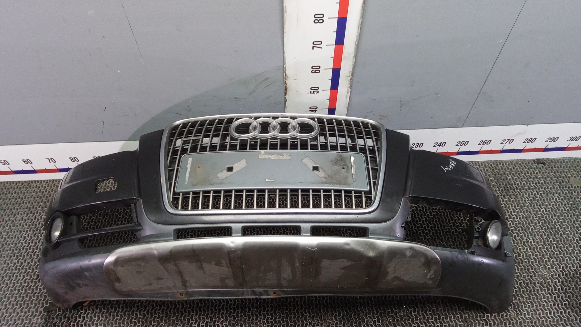 Бампер передний Audi A6 Allroad C6