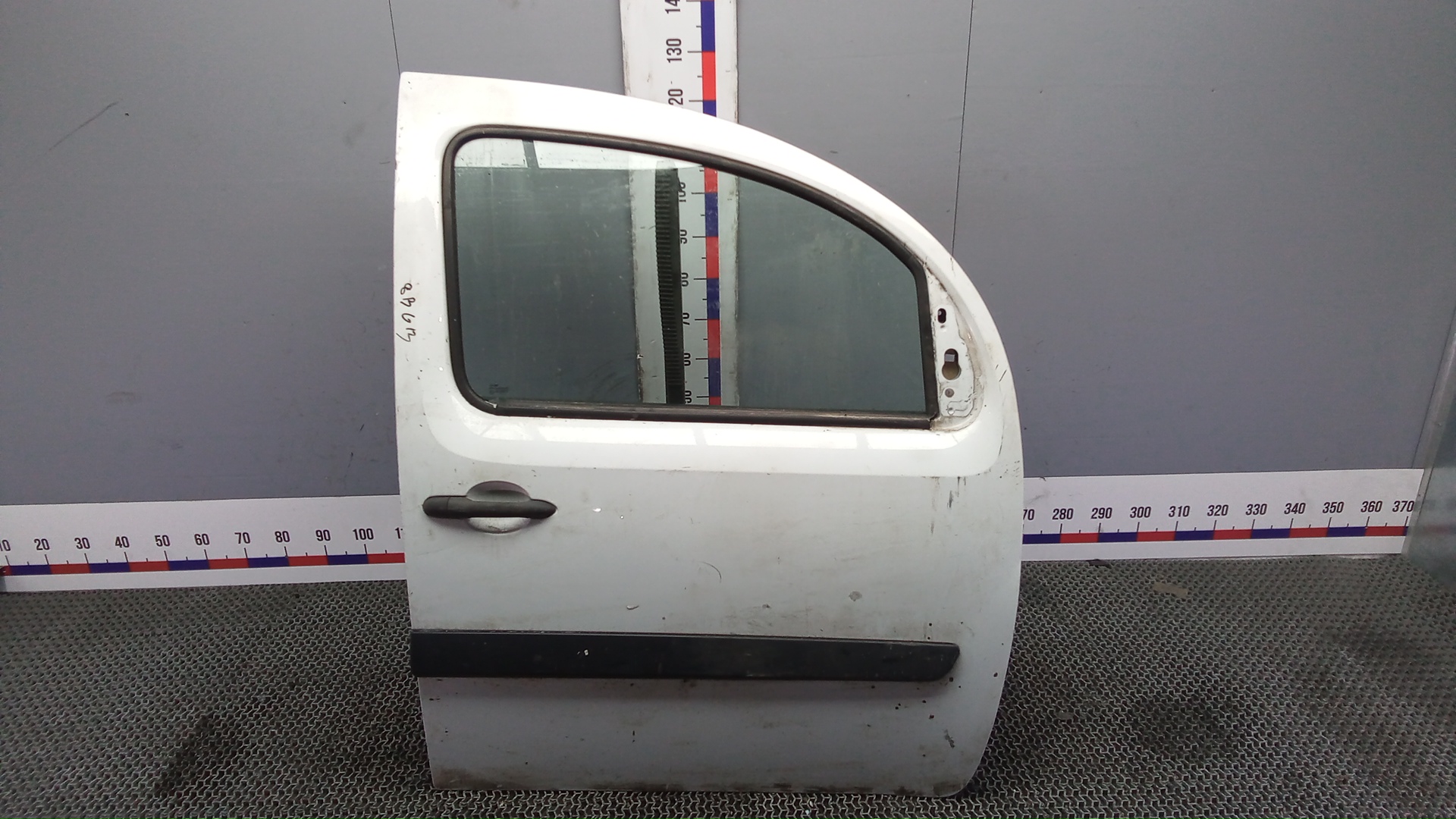 Дверь передняя правая Mercedes-Benz Citan W415