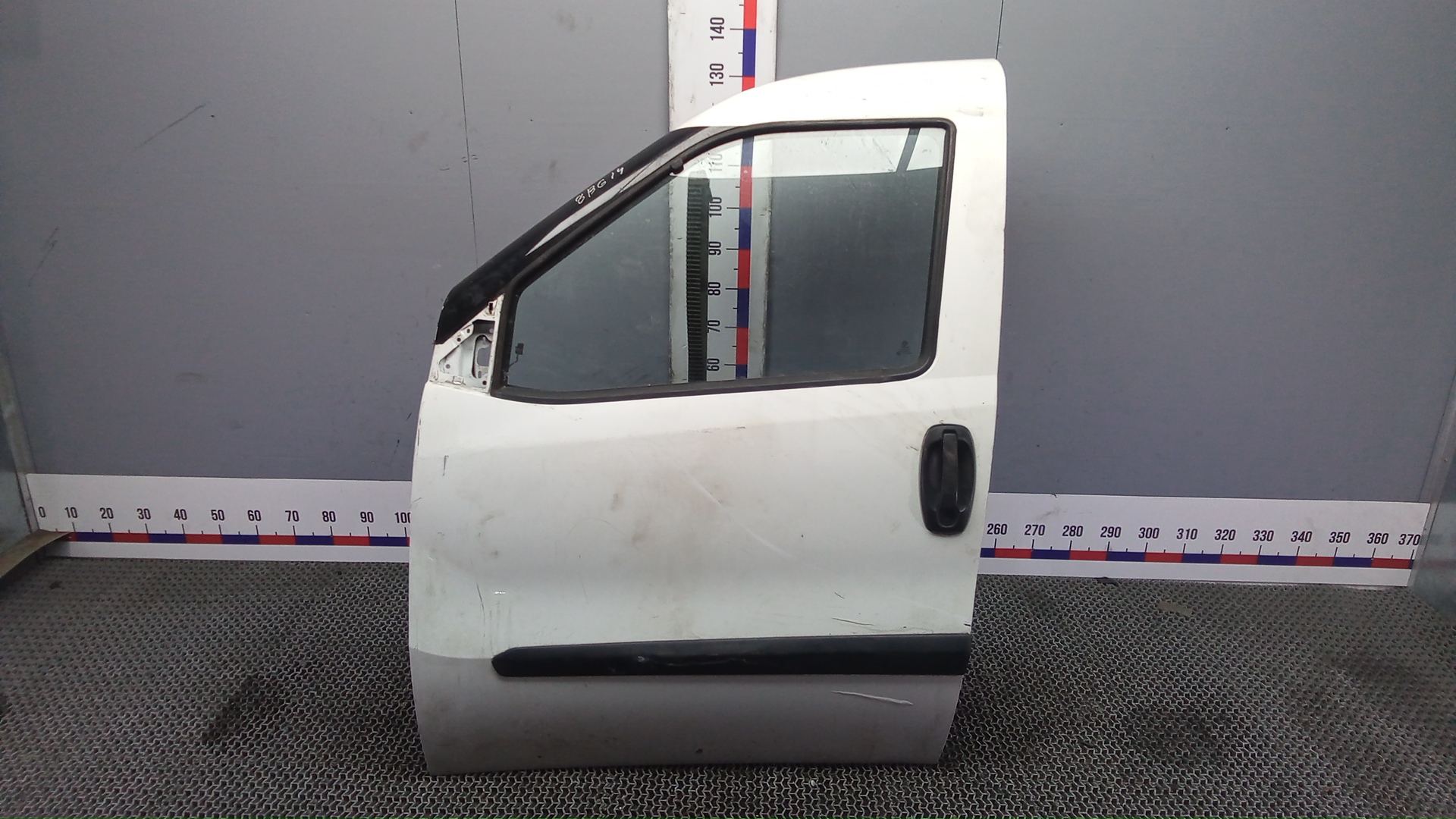 Дверь передняя левая Opel Combo D