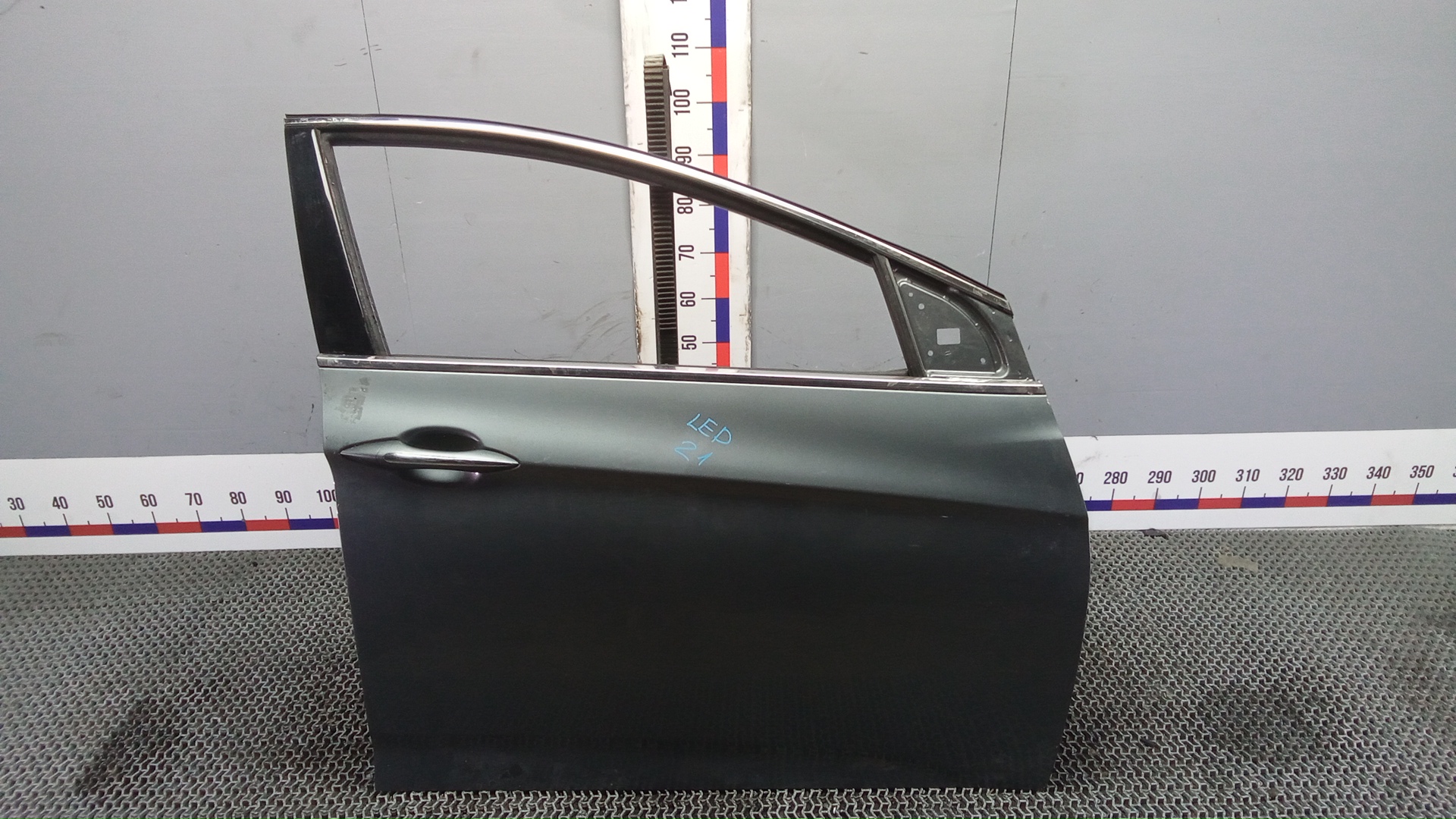 Дверь передняя правая Hyundai i40