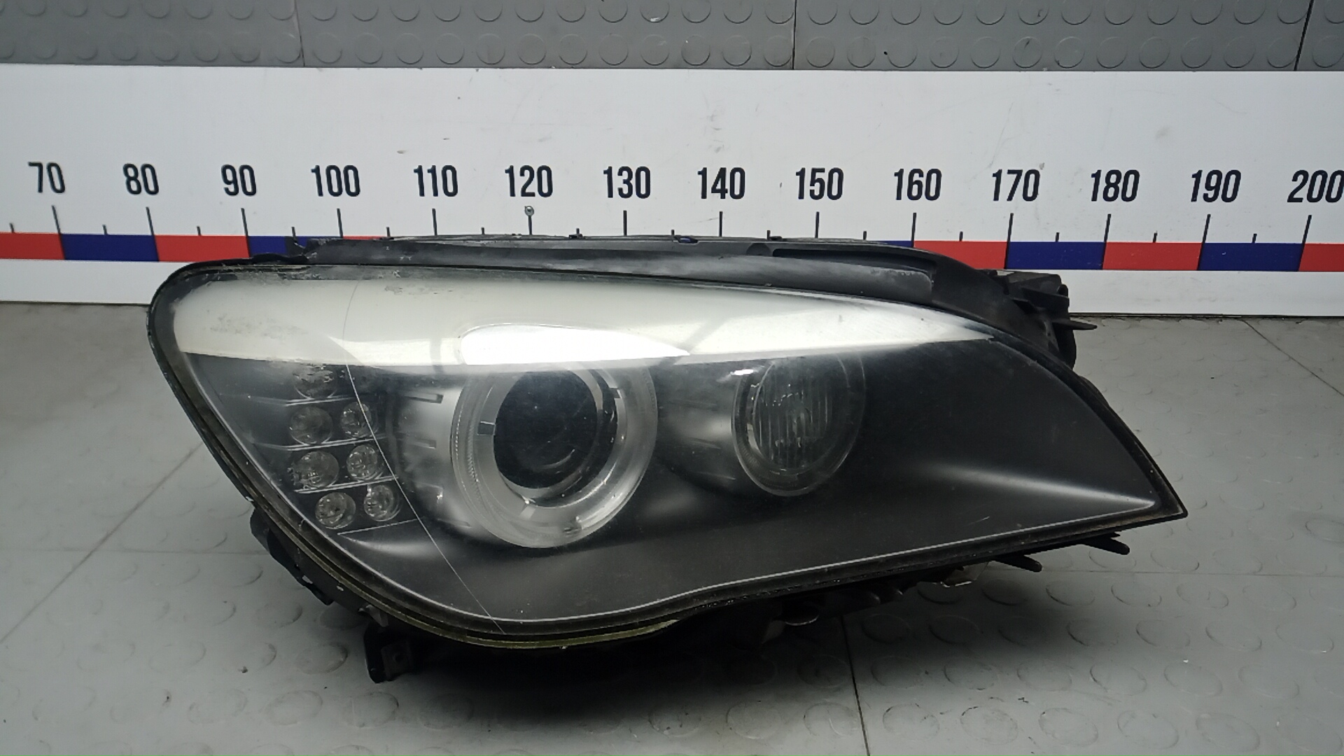 Фара правая BMW 7 Series F01