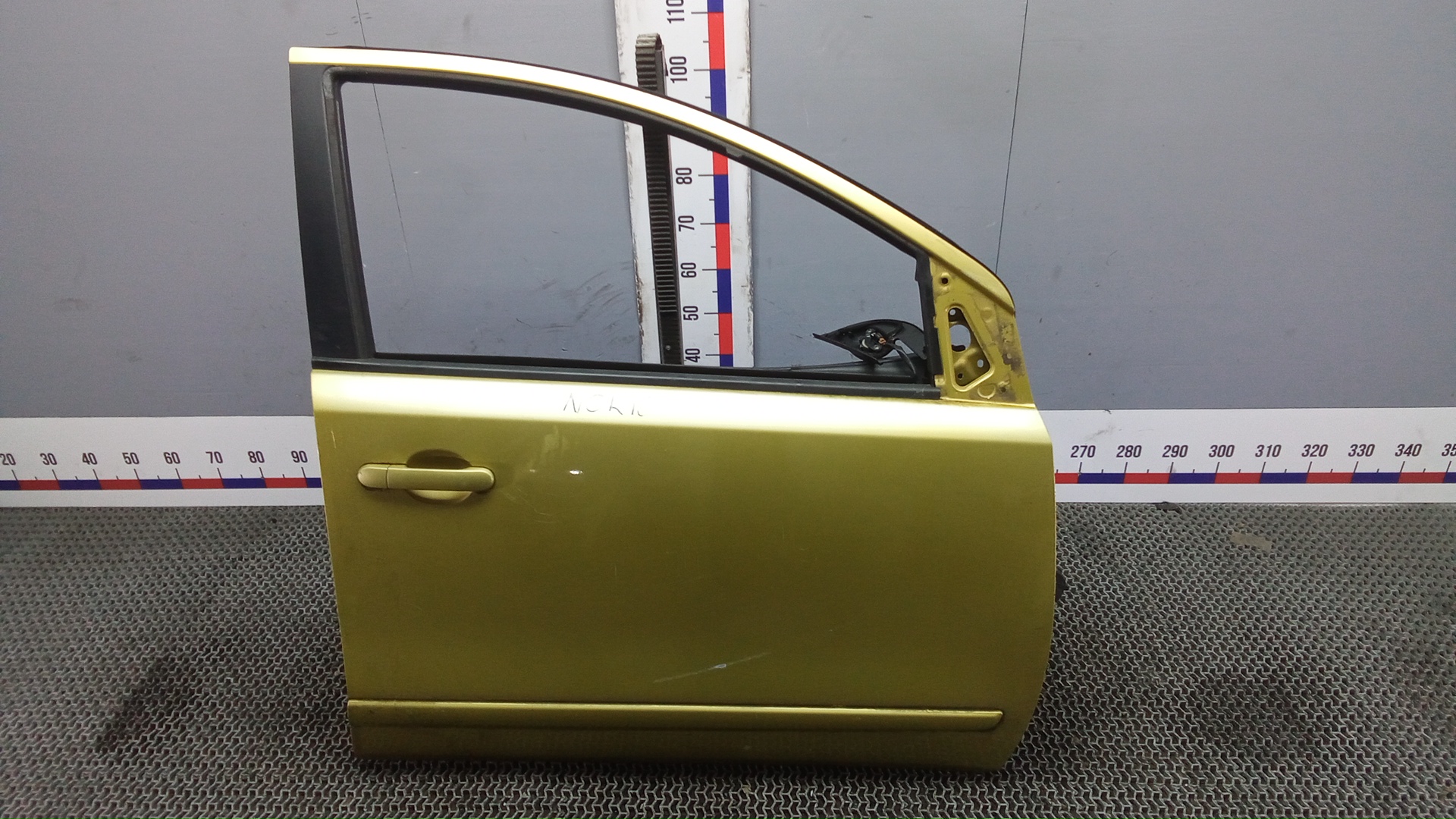 Дверь передняя правая Nissan Note E11