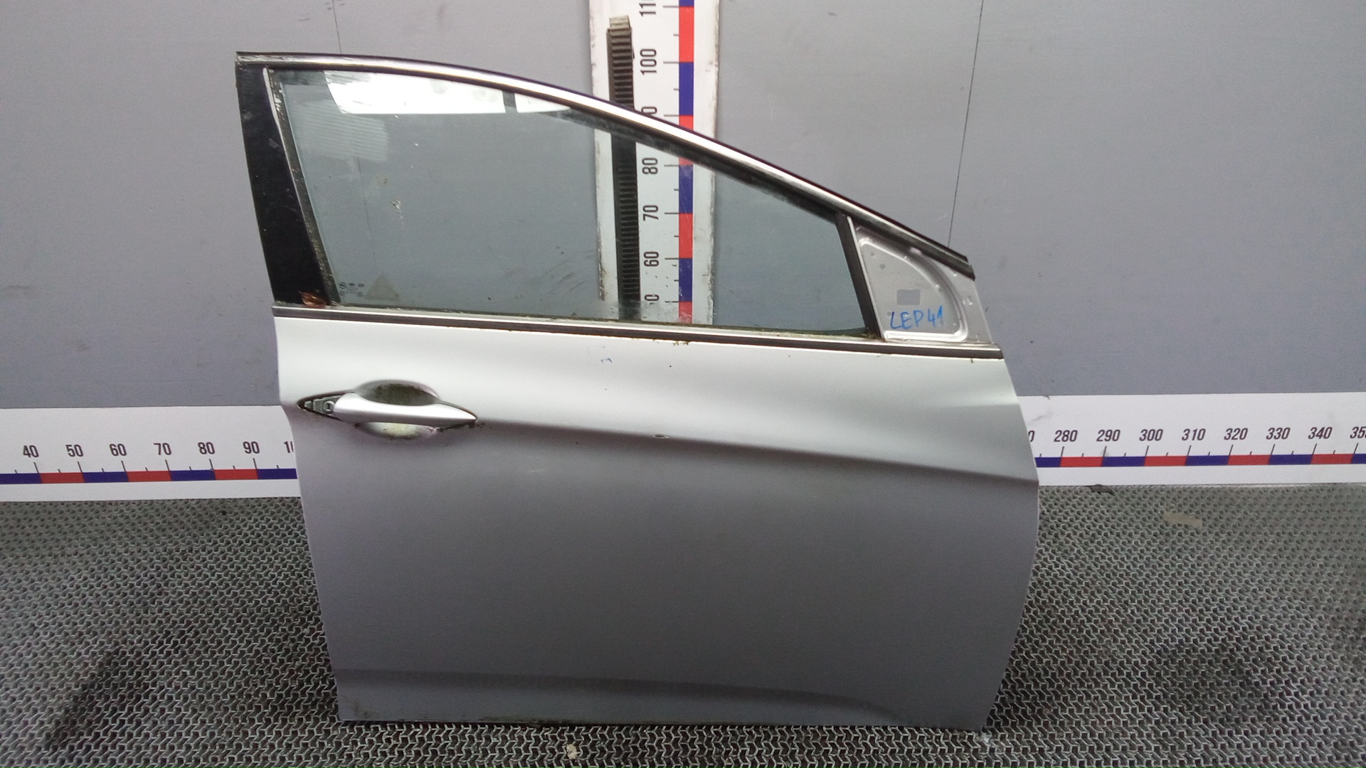 Дверь передняя правая Hyundai i40