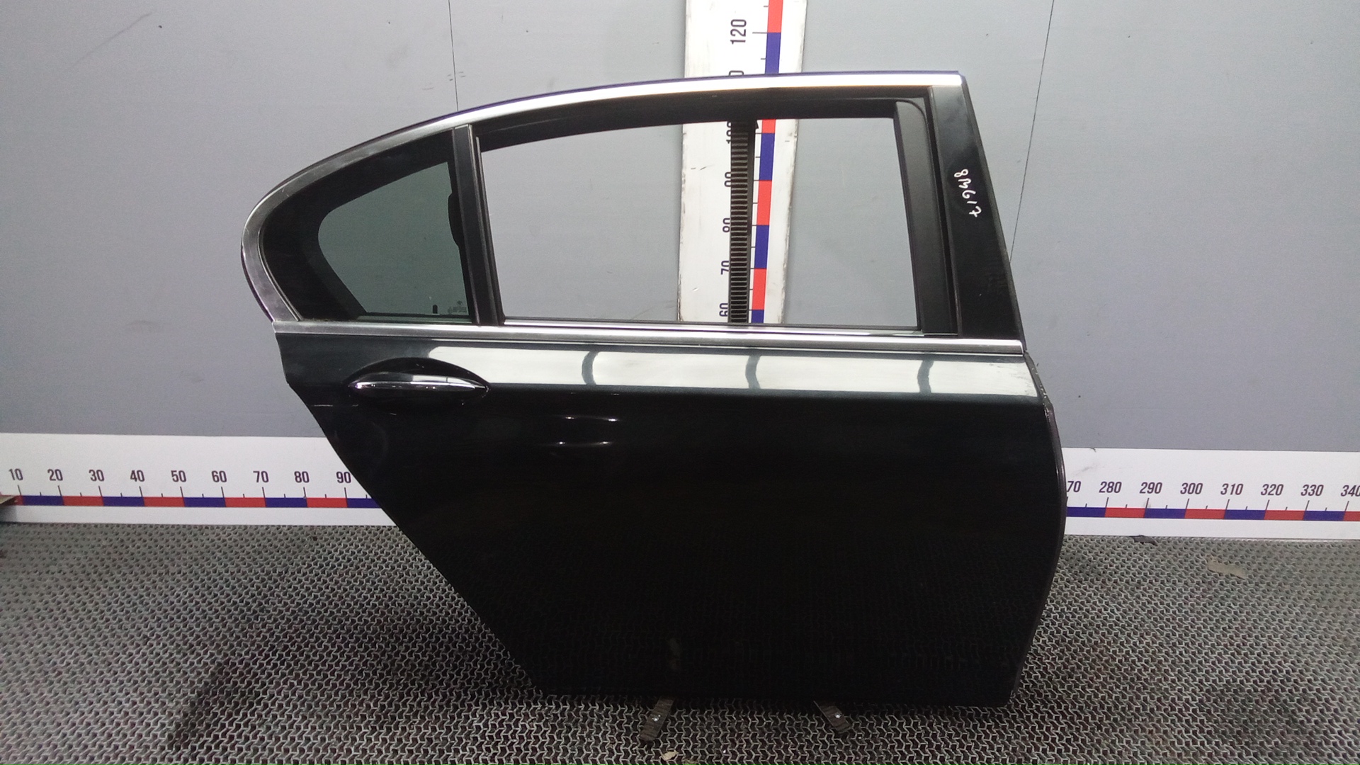 Дверь задняя правая BMW 7 Series F01