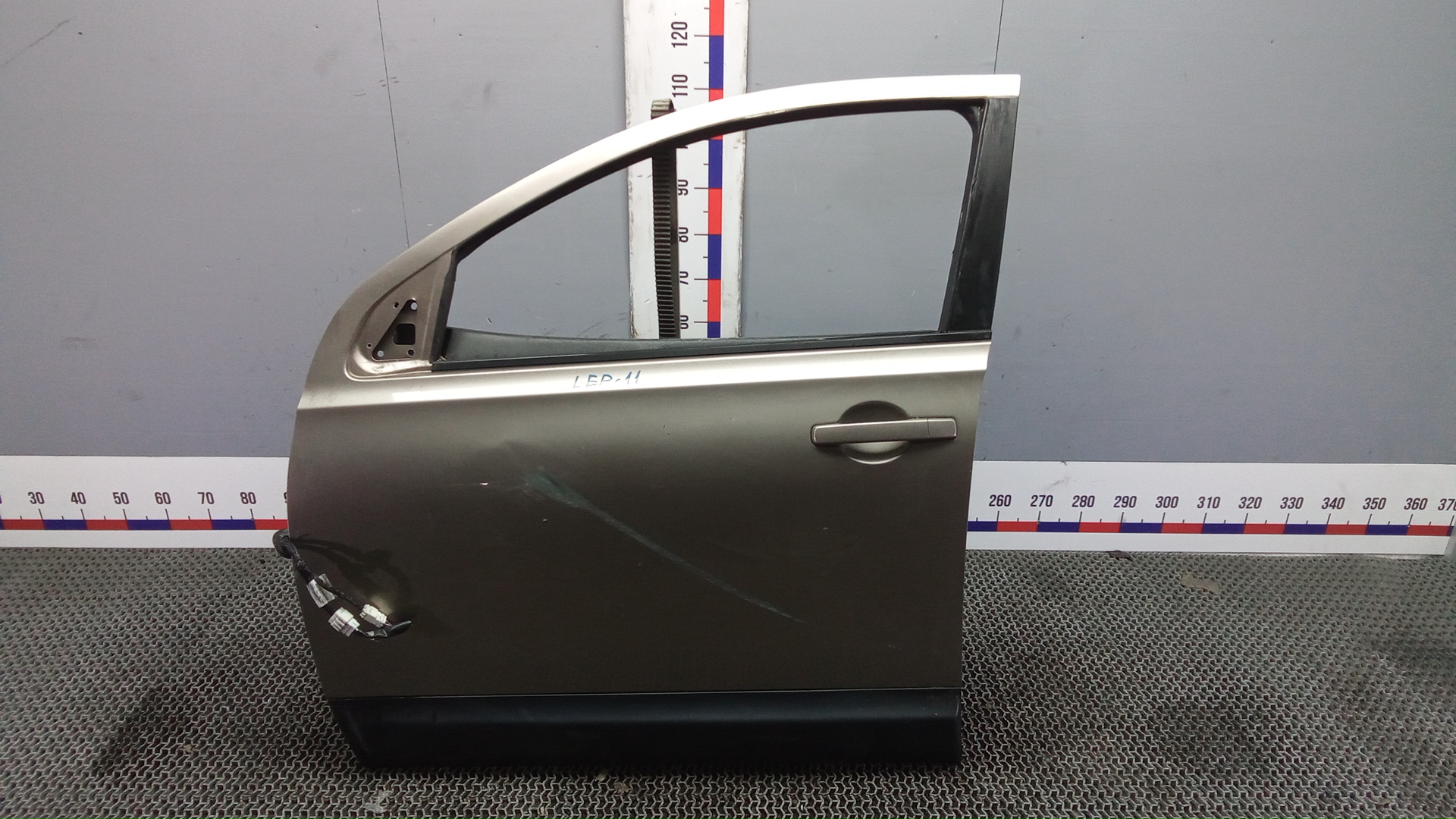Дверь передняя левая Nissan Qashqai J10