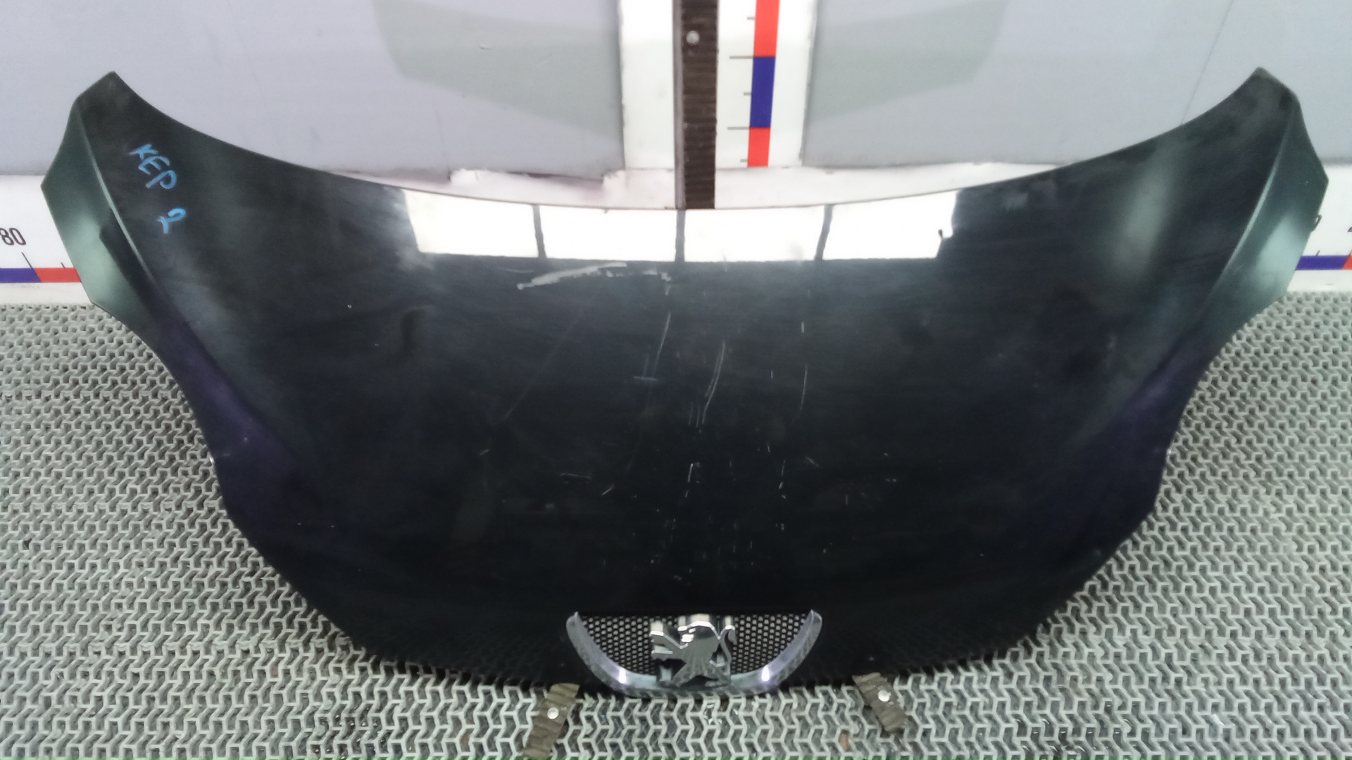 Капот Peugeot 107 1