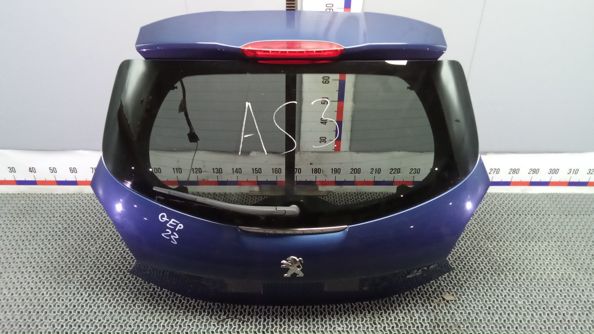 Дверь 3-5 Peugeot 208 1
