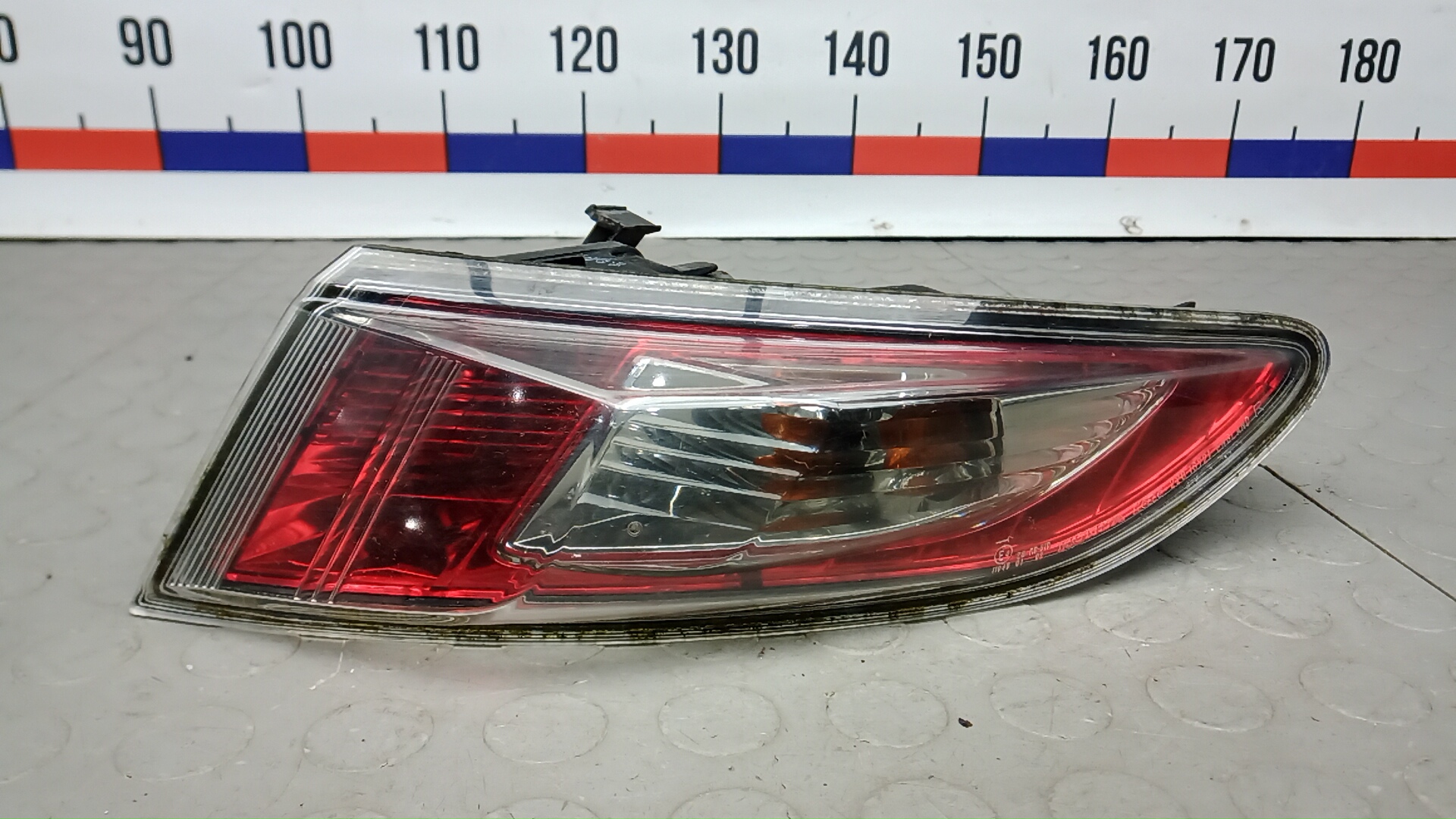 Фонарь задний правый Honda Civic 8