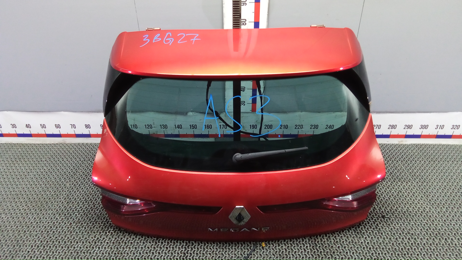 Дверь 3-5 Renault Megane 4