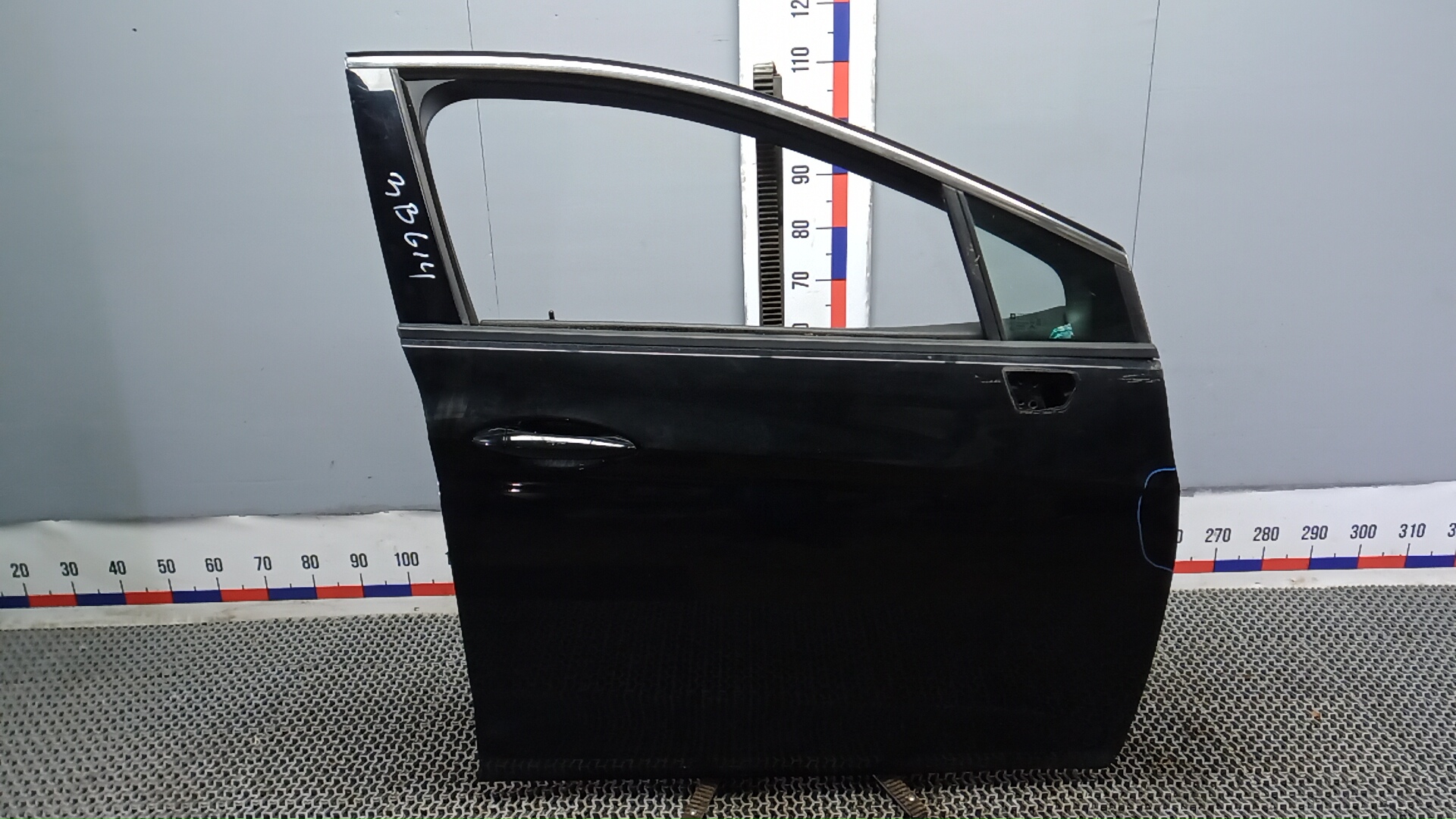 Дверь передняя правая Opel Astra K