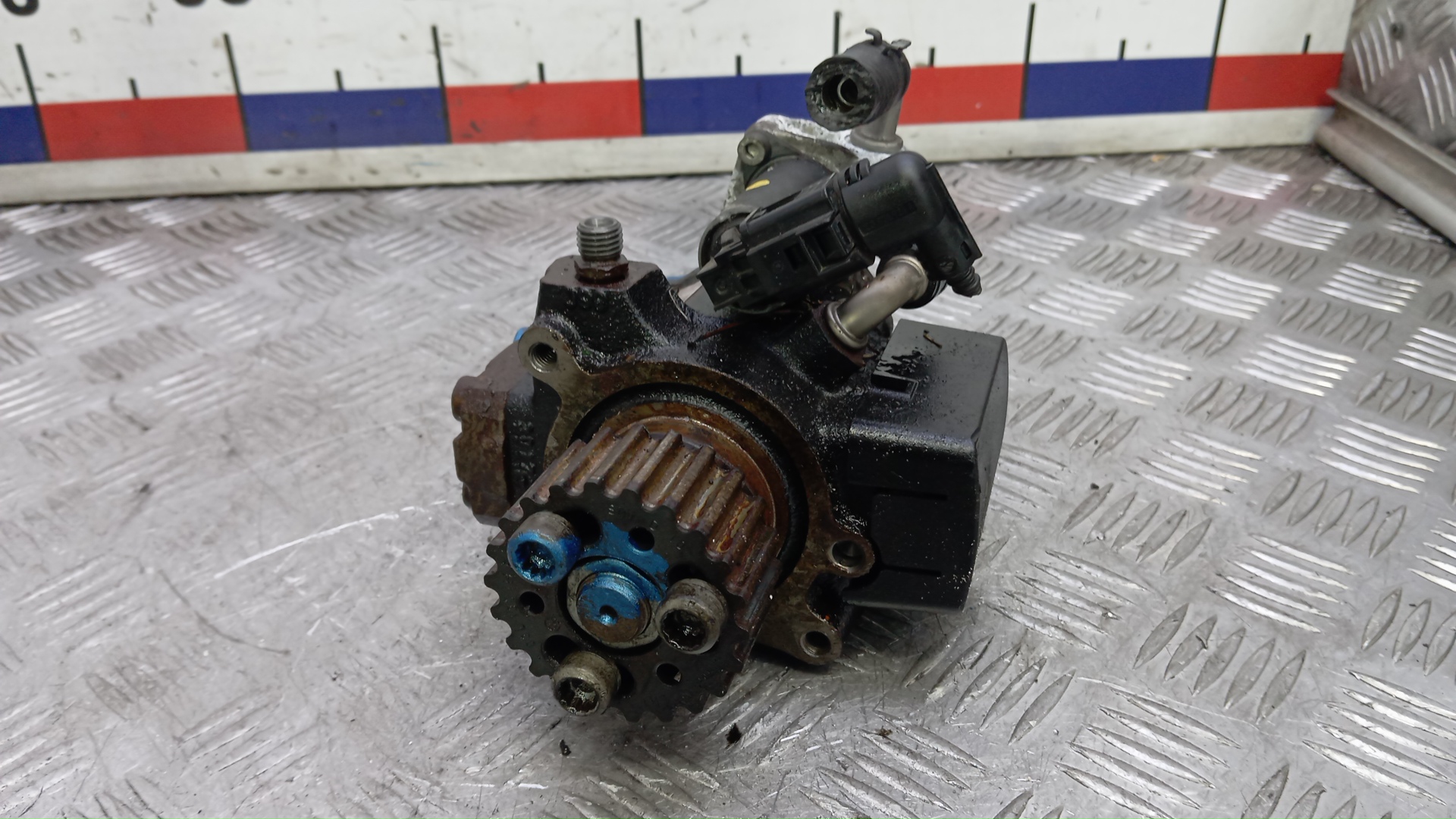 ТНВД дизельный Volkswagen Passat B7