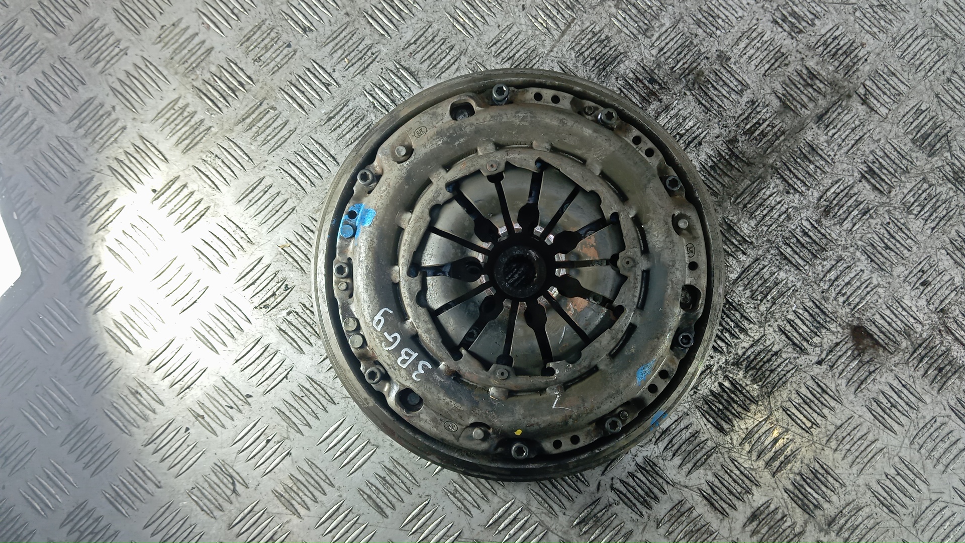 Маховик демпферный дизельный Renault Megane 3