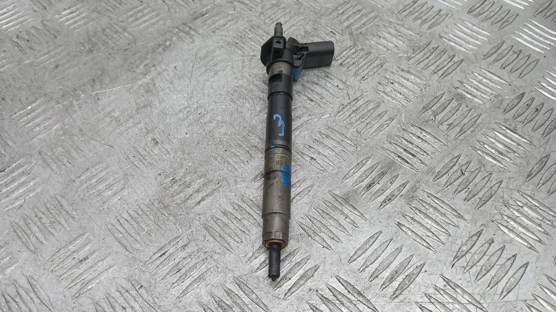 Форсунка дизельная Volkswagen Passat B6