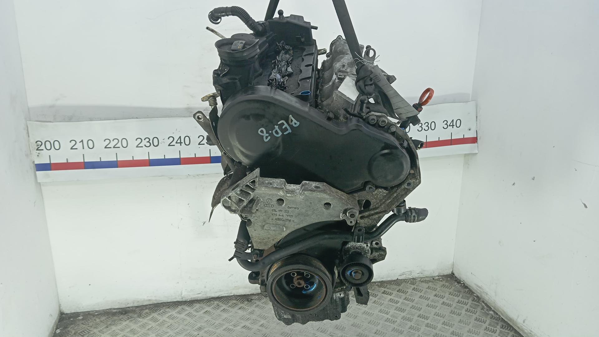 Двигатель дизельный Volkswagen Passat B6