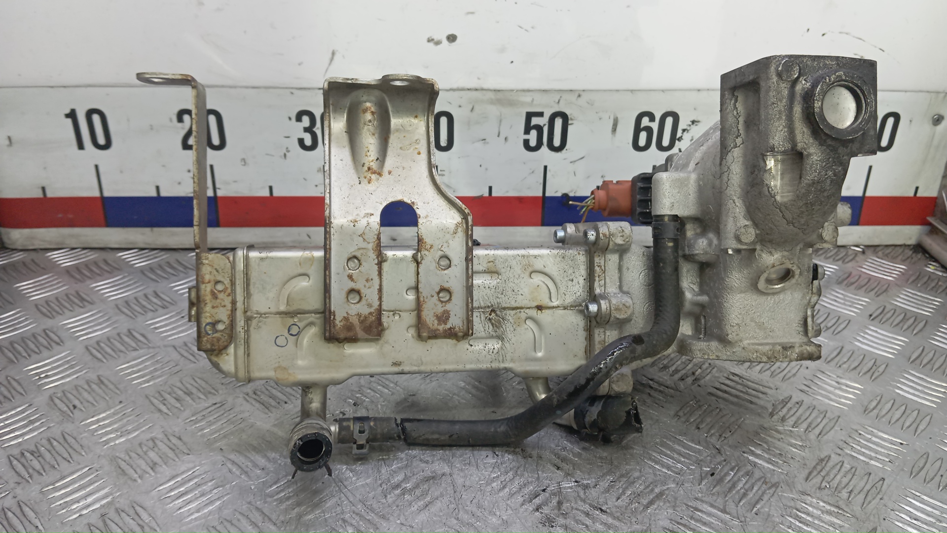 Клапан EGR дизельный Chevrolet Captiva 2