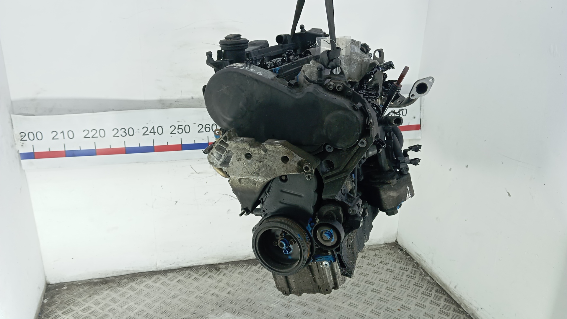 Двигатель дизельный Volkswagen Golf 6