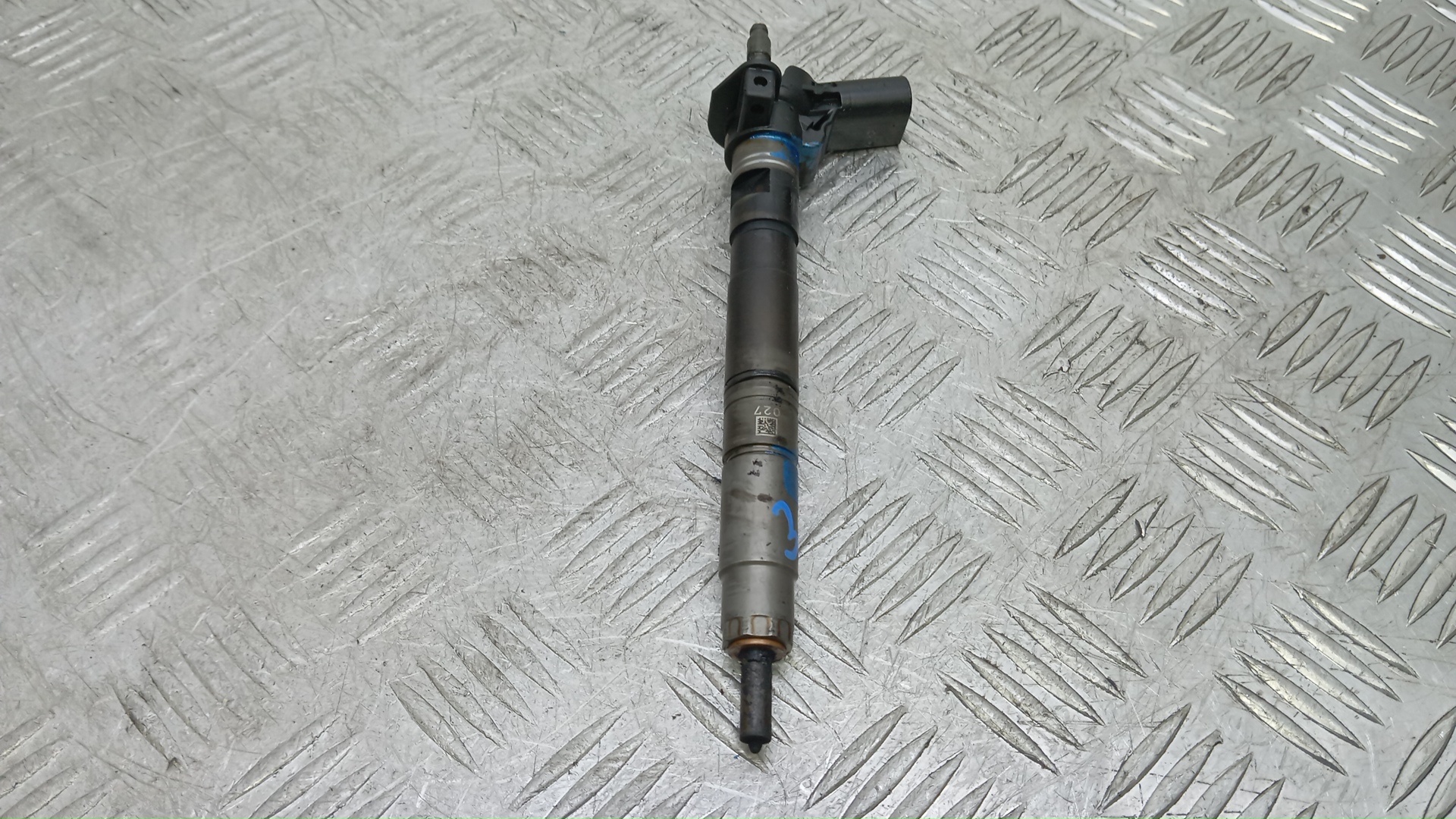 Форсунка дизельная Volkswagen Golf 6