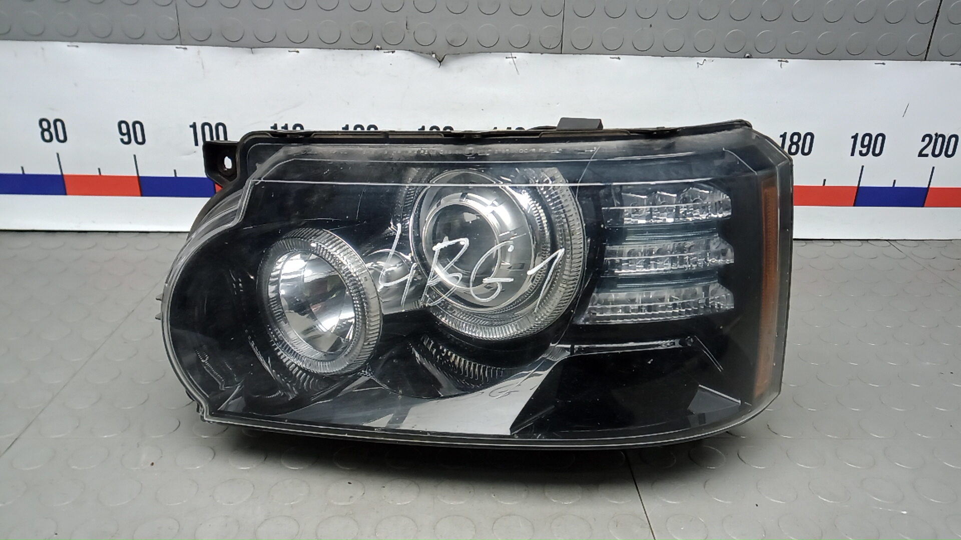 Фара левая Land Rover Range Rover 3