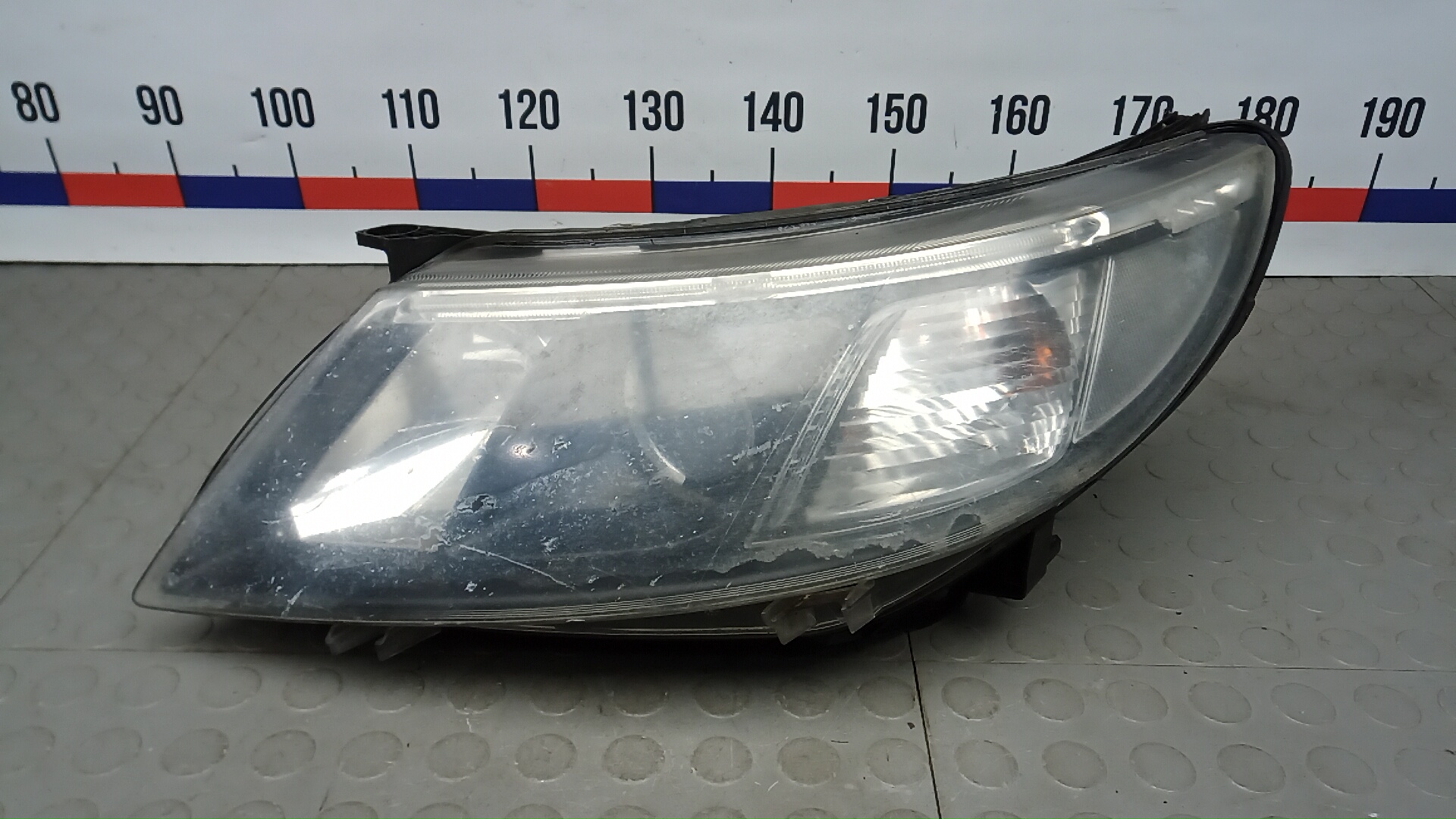 Фара левая Saab 9-3 YS3F