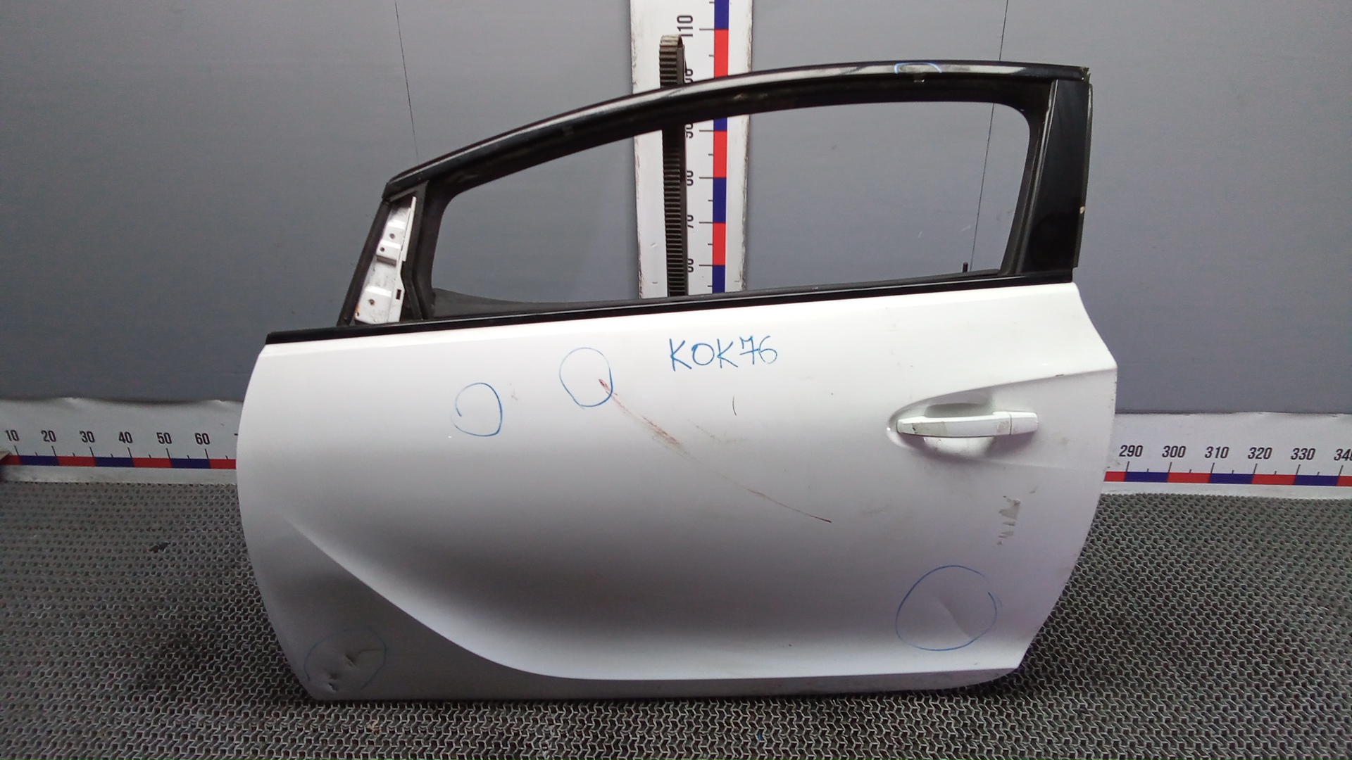 Дверь передняя левая Opel Astra GTC
