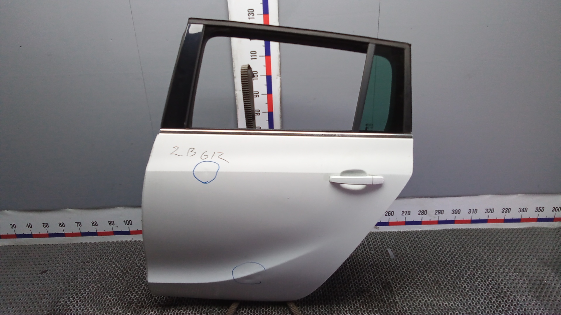 Дверь задняя левая Opel Zafira C