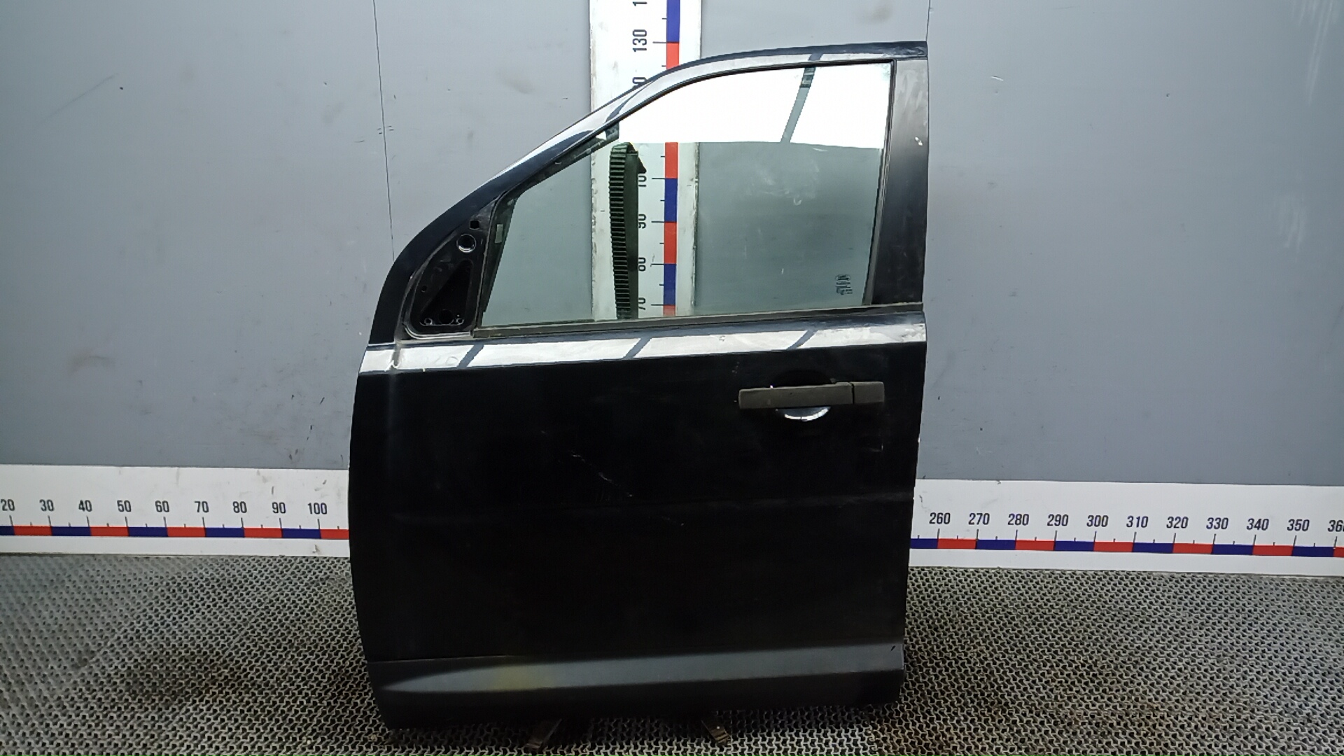 Дверь передняя левая Land Rover Freelander 2
