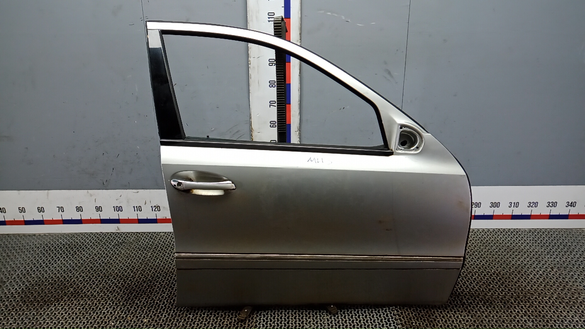 Дверь передняя правая Mercedes-Benz E-Class W211