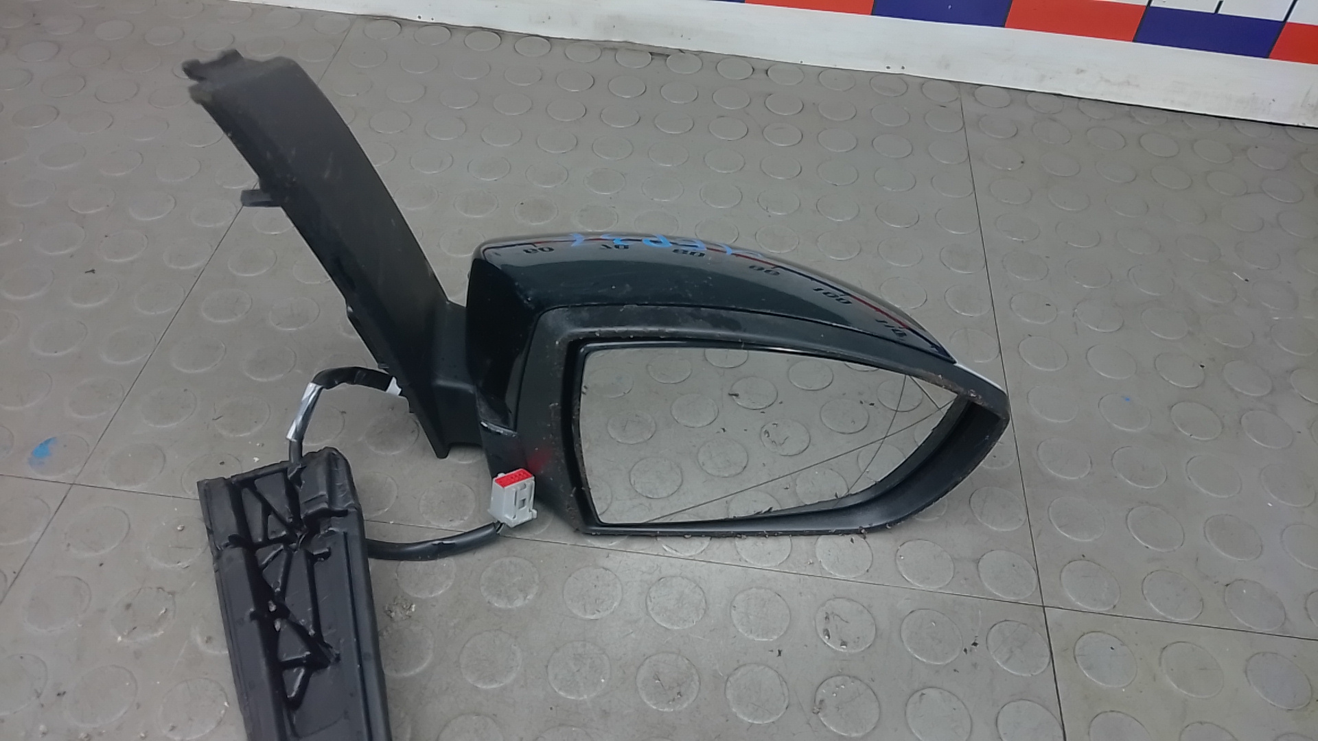 Зеркало наружное правое Ford Grand C-MAX