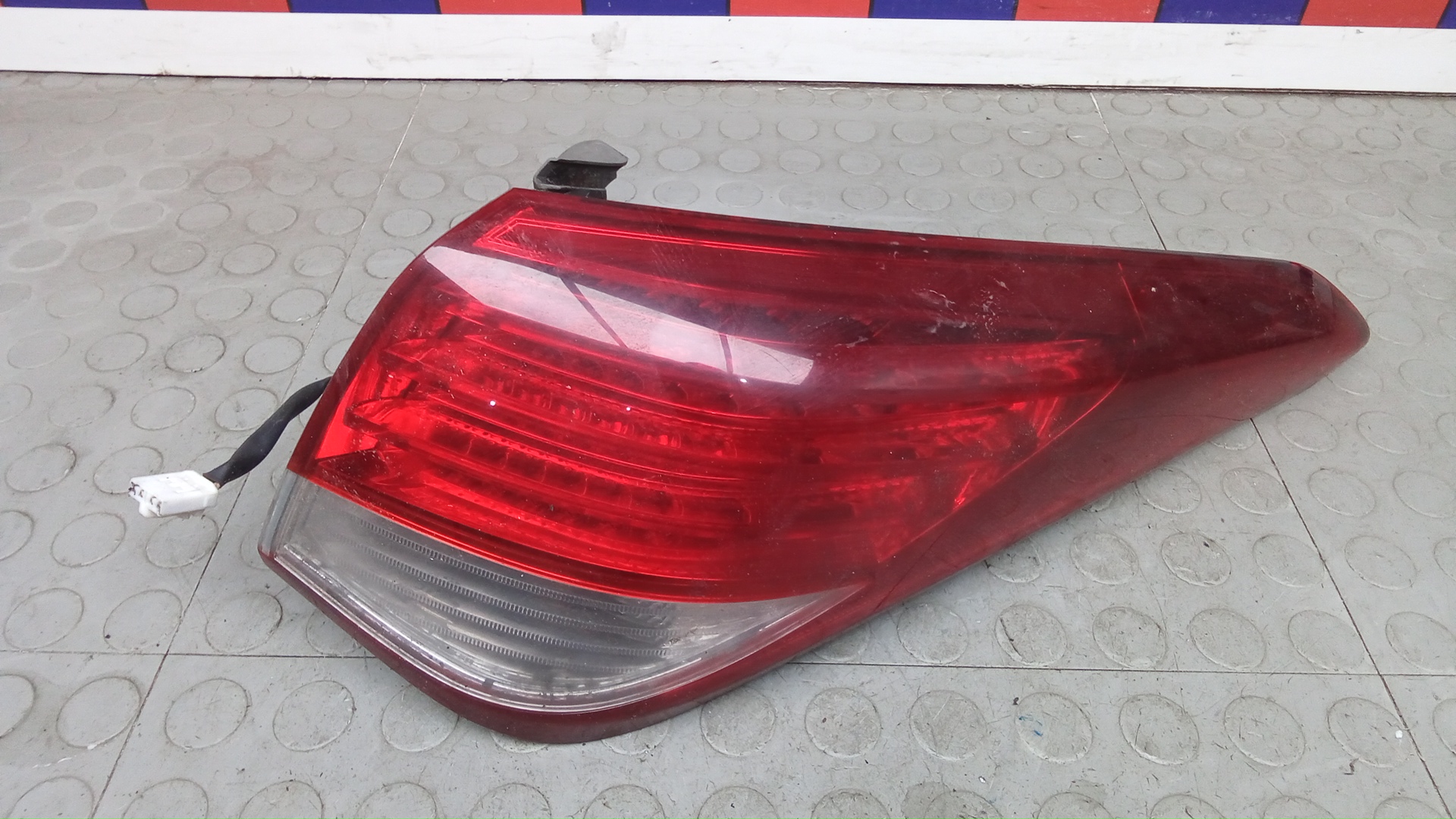 Фонарь задний правый Hyundai i40