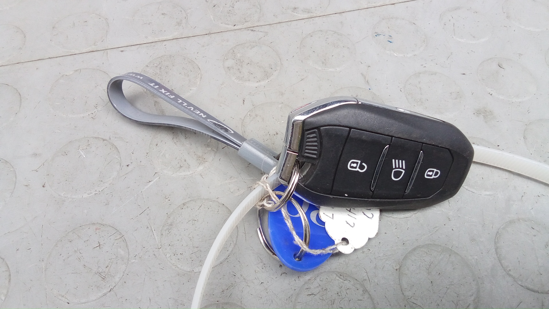 Ключ (карточка) Citroen C4 3