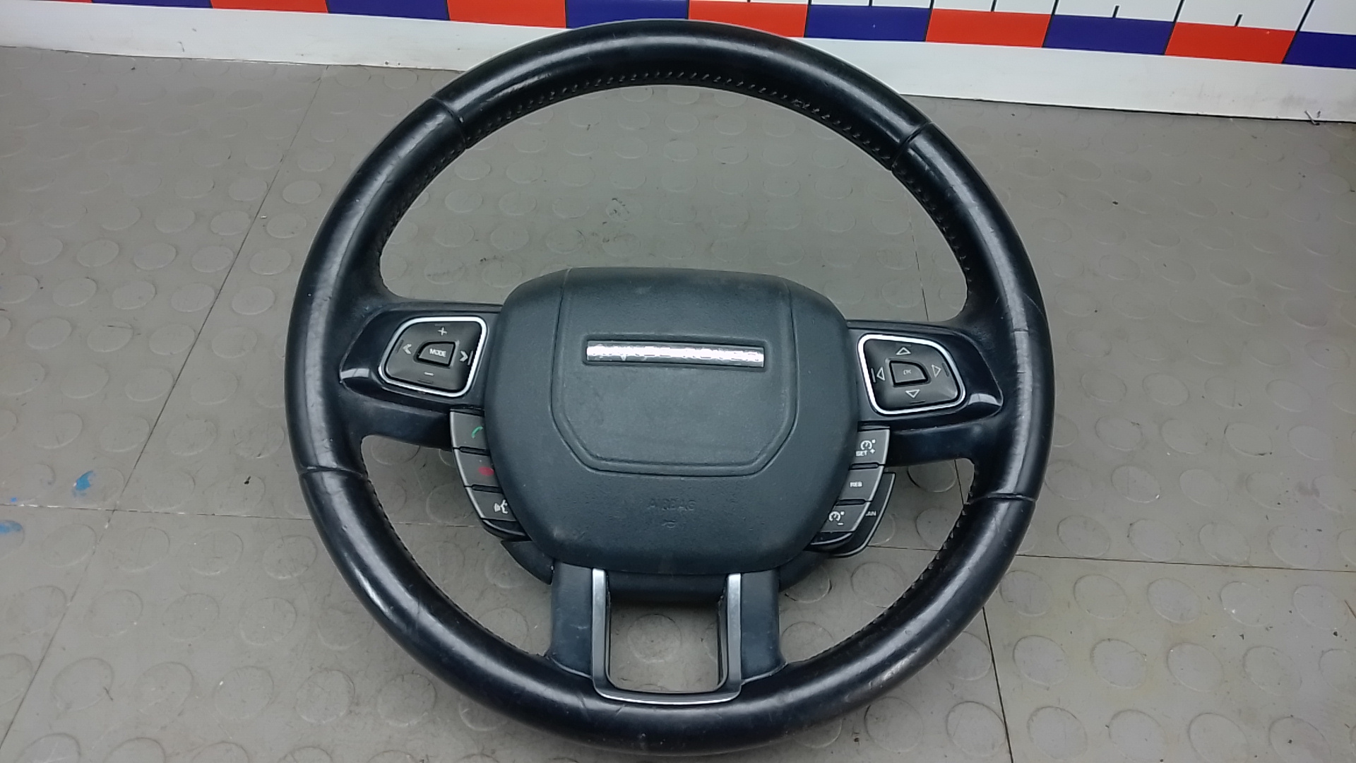 Руль Land Rover EVOQUE 1