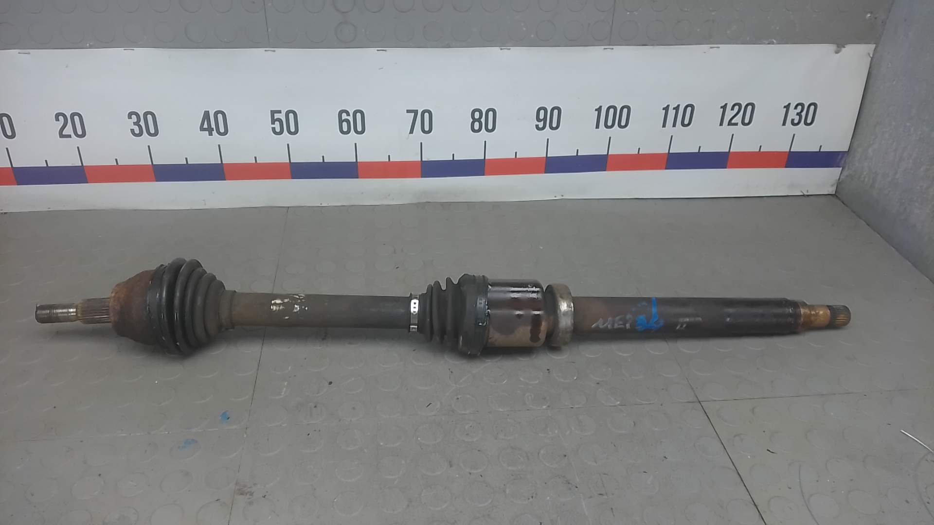 Привод передний правый Nissan Pathfinder R51