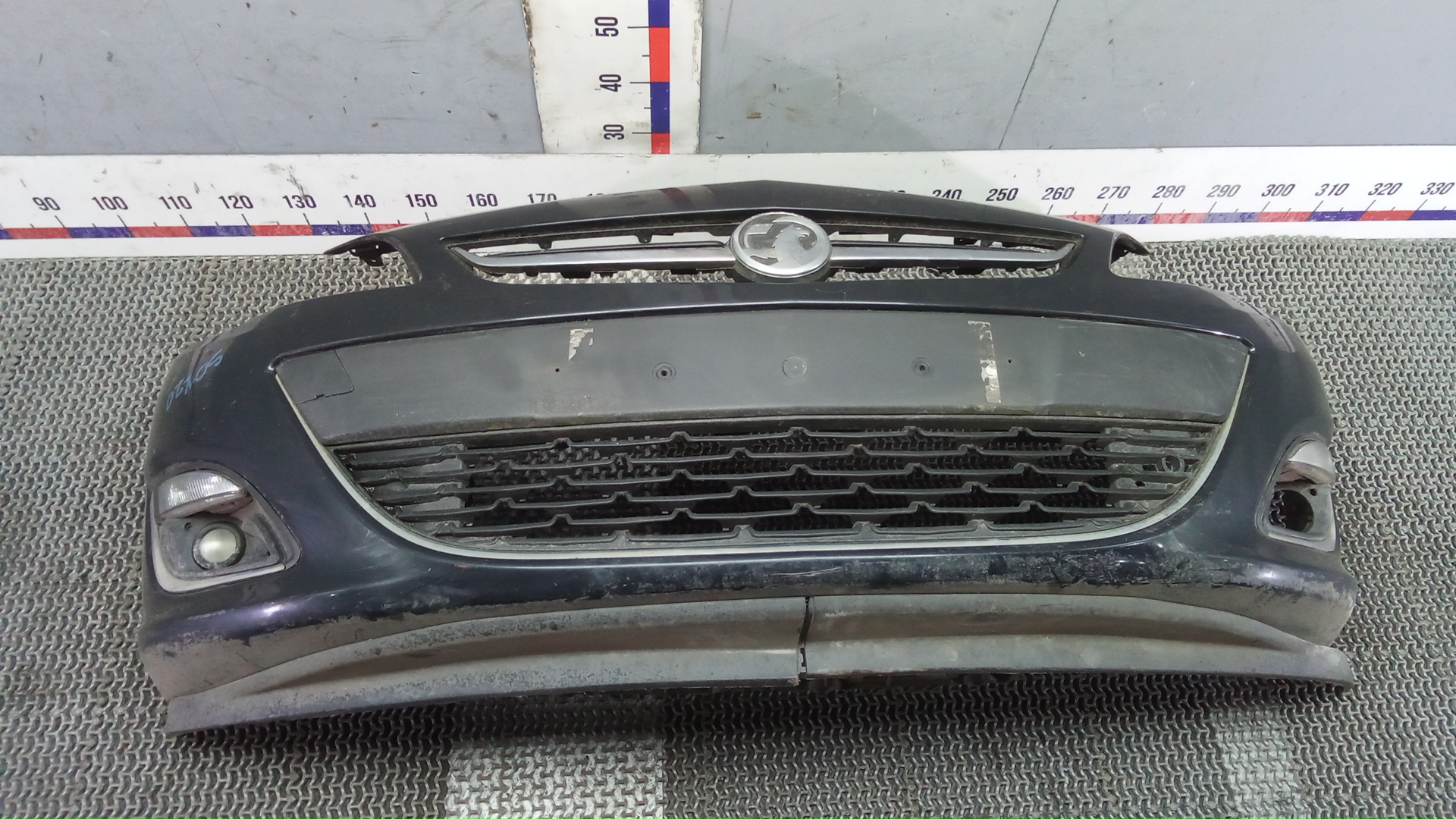Бампер передний Opel Astra J