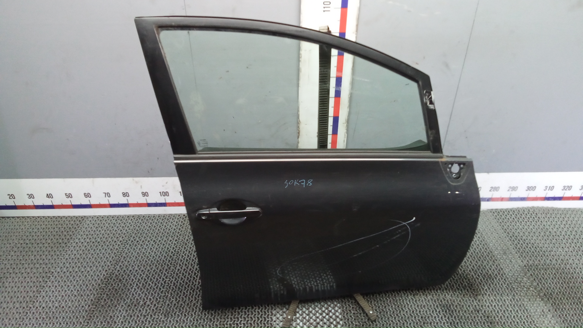 Дверь передняя правая Toyota Auris E150