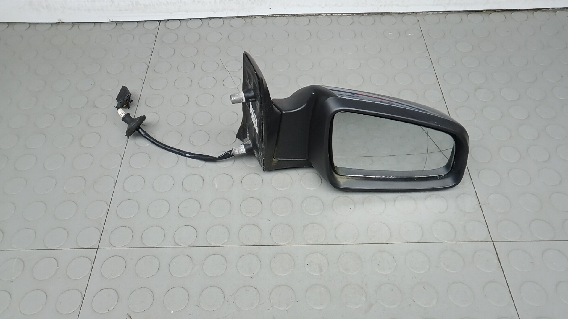 Зеркало наружное правое Opel Zafira B