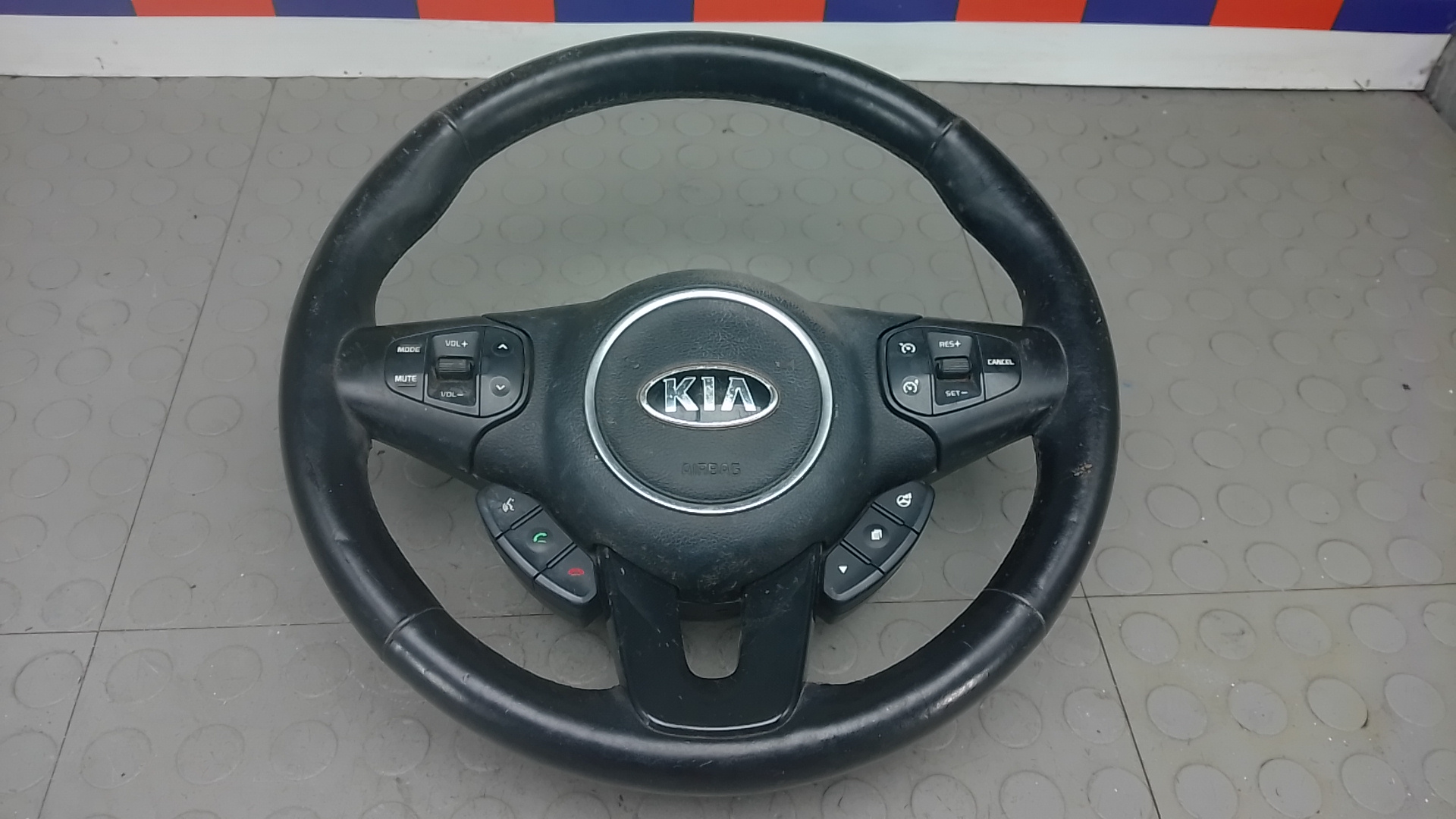 Руль Kia Carens 4