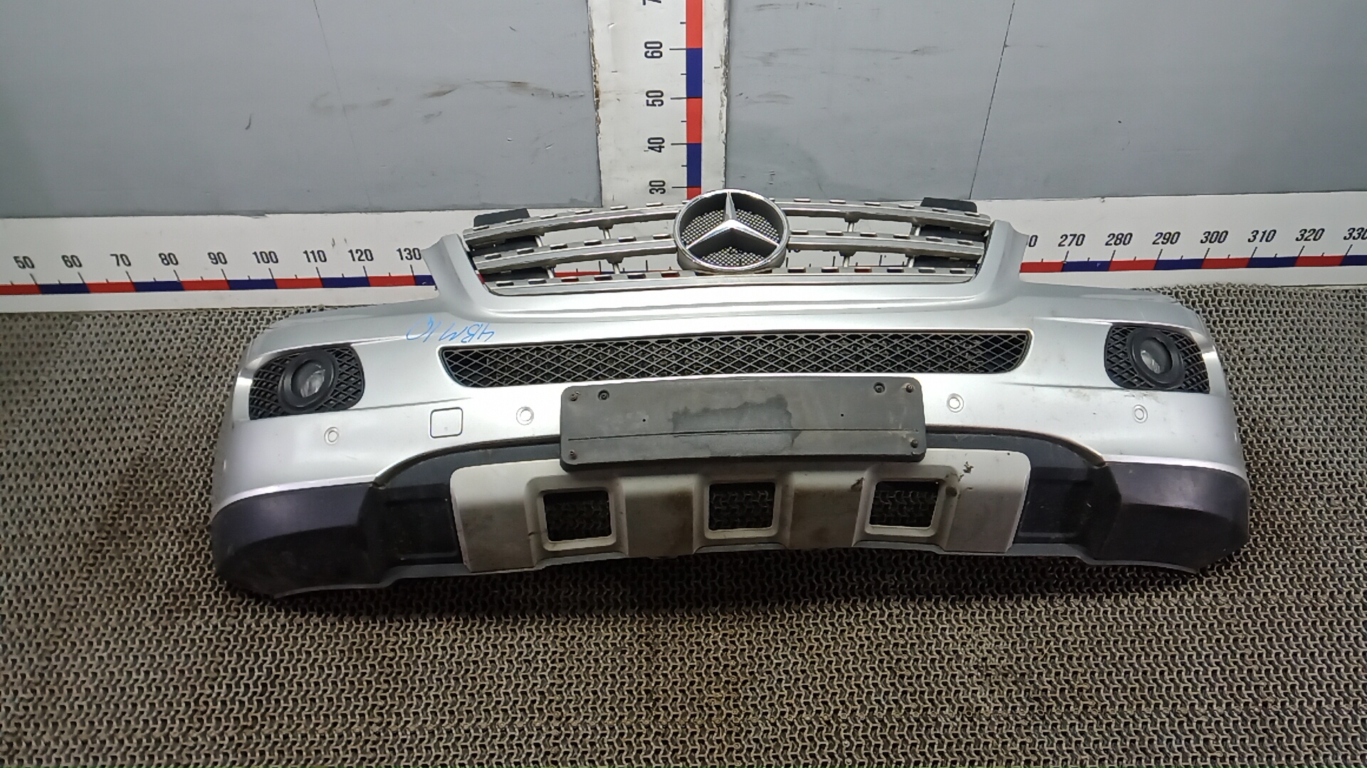 Бампер передний Mercedes-Benz M-Class W164