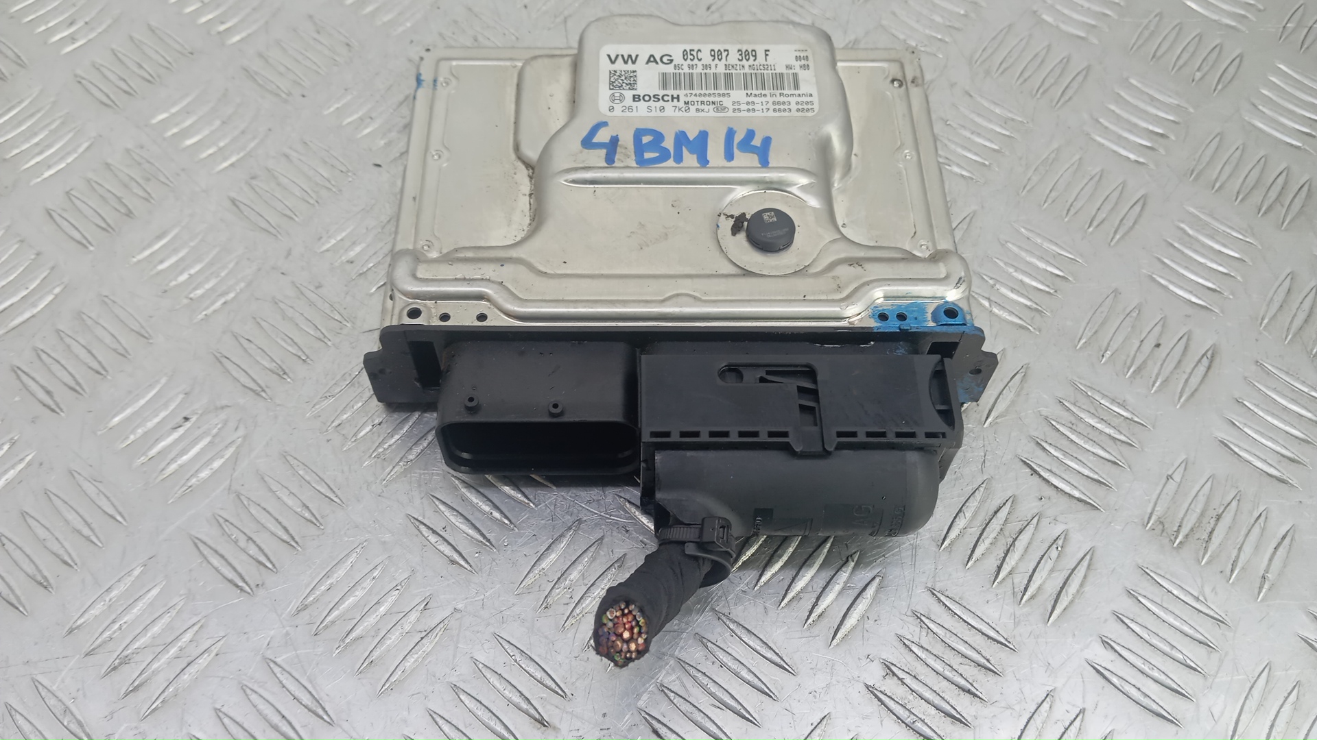 Блок управления двс Skoda Kamiq 1