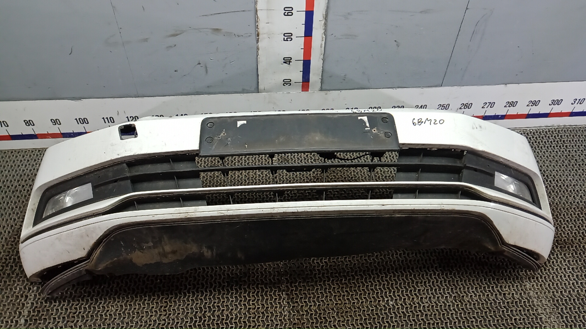 Бампер передний Volkswagen Passat B8