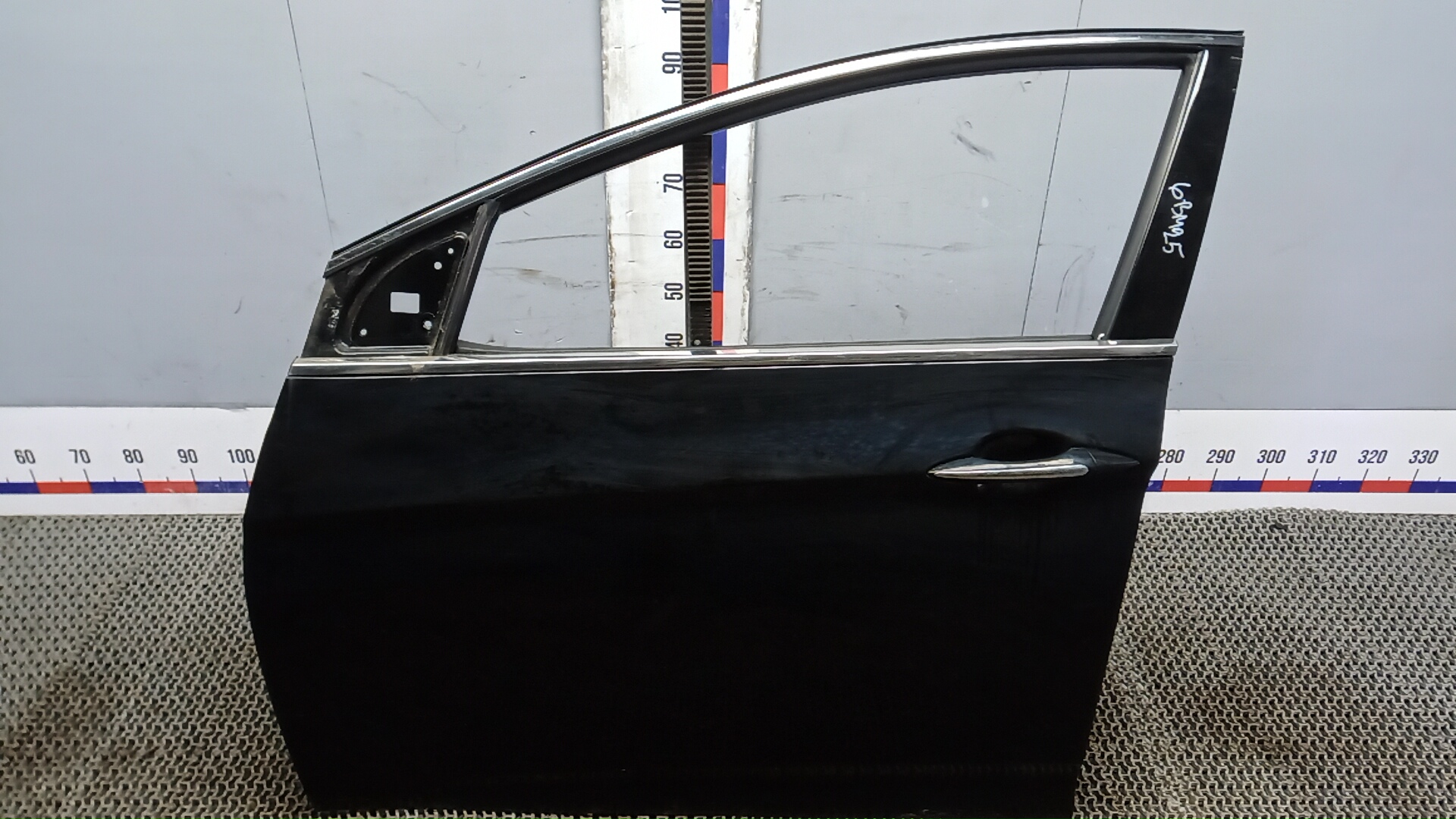 Дверь передняя левая Hyundai i40