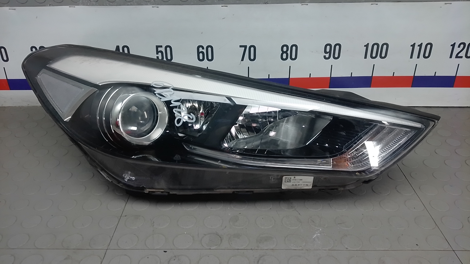 Фара правая Hyundai Tucson TL