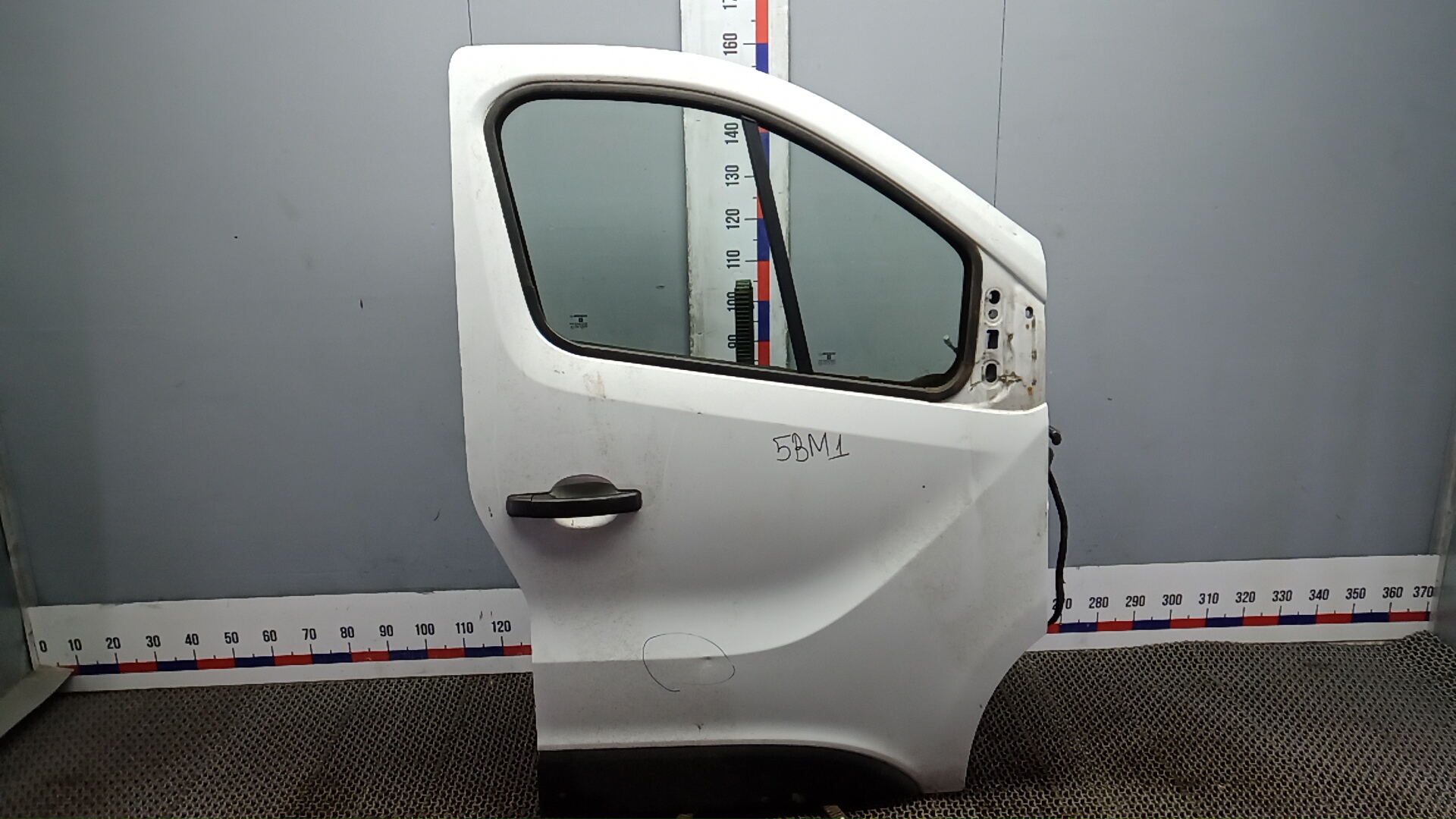 Дверь передняя правая Renault Trafic 3