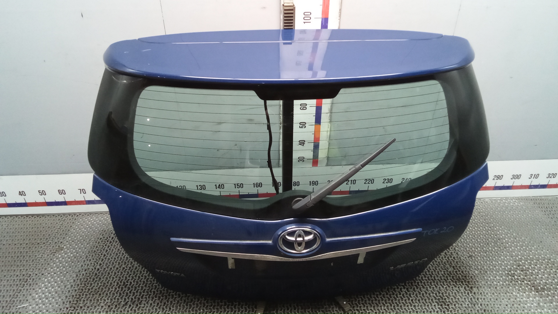 Дверь 3-5 Toyota Verso AR2