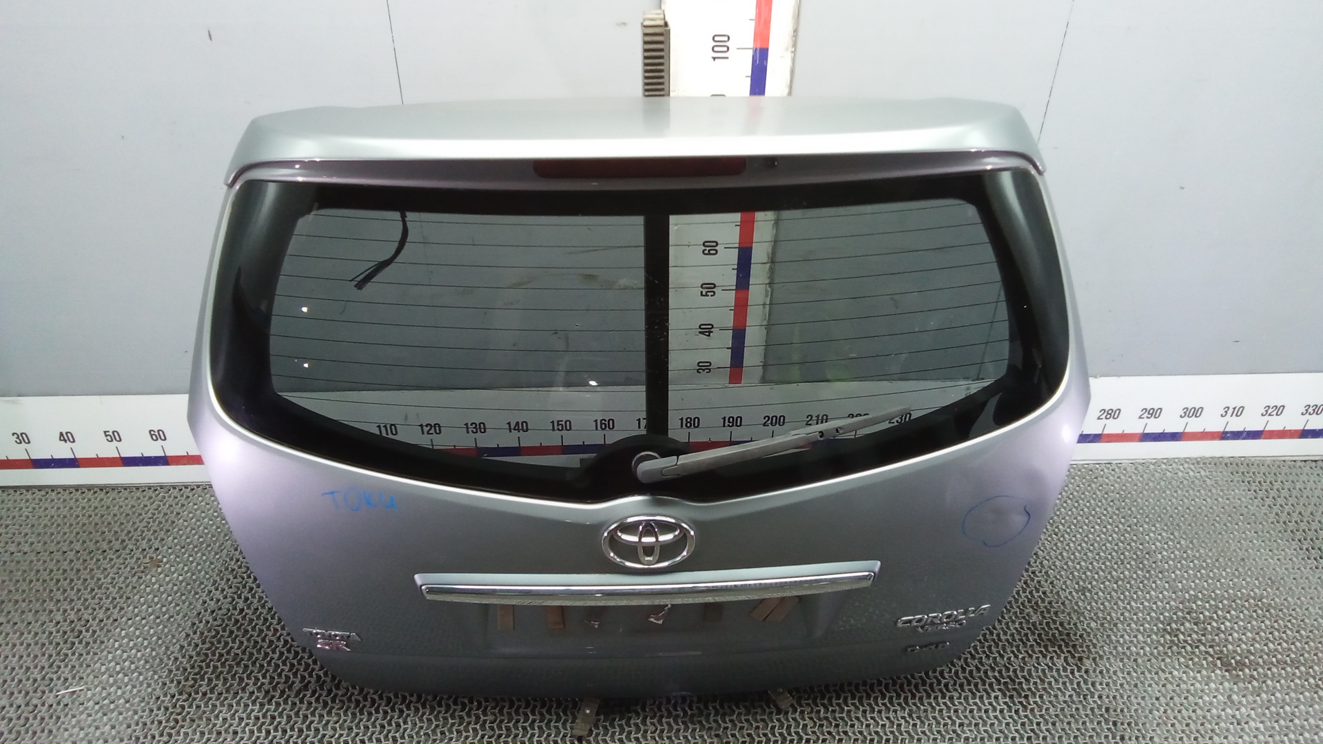 Дверь 3-5 Toyota Corolla Verso 2
