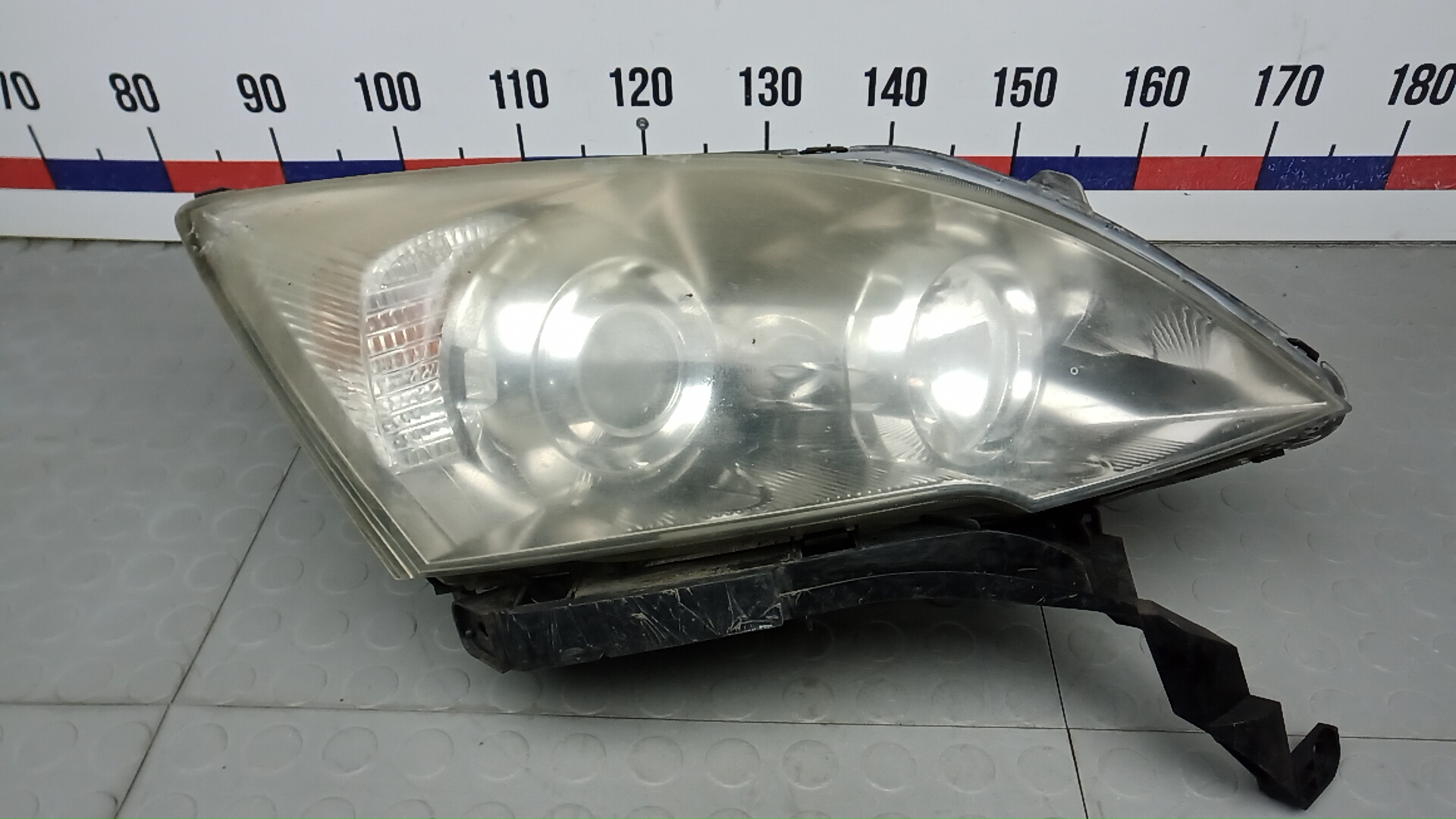 Фара правая Honda CR-V 3