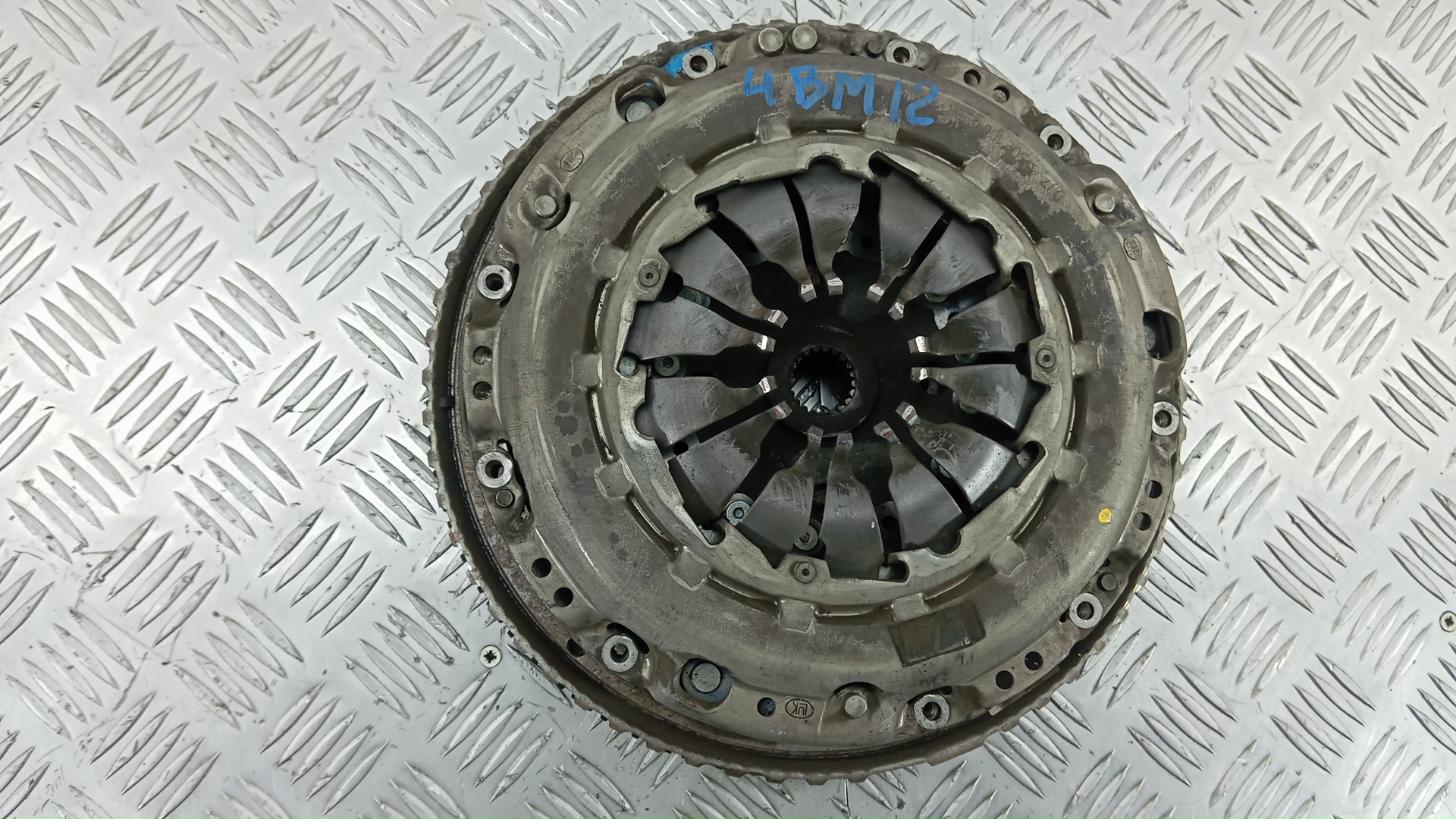 Маховик демпферный бензиновый Nissan Qashqai J11