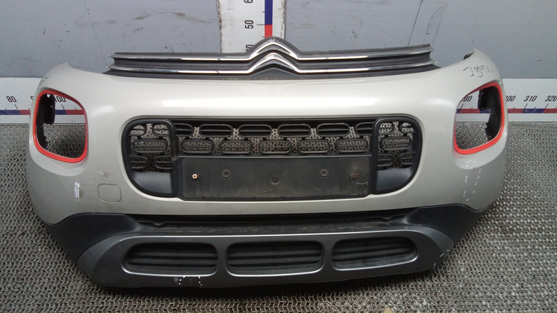 Бампер передний Citroen C3 Aircross 1