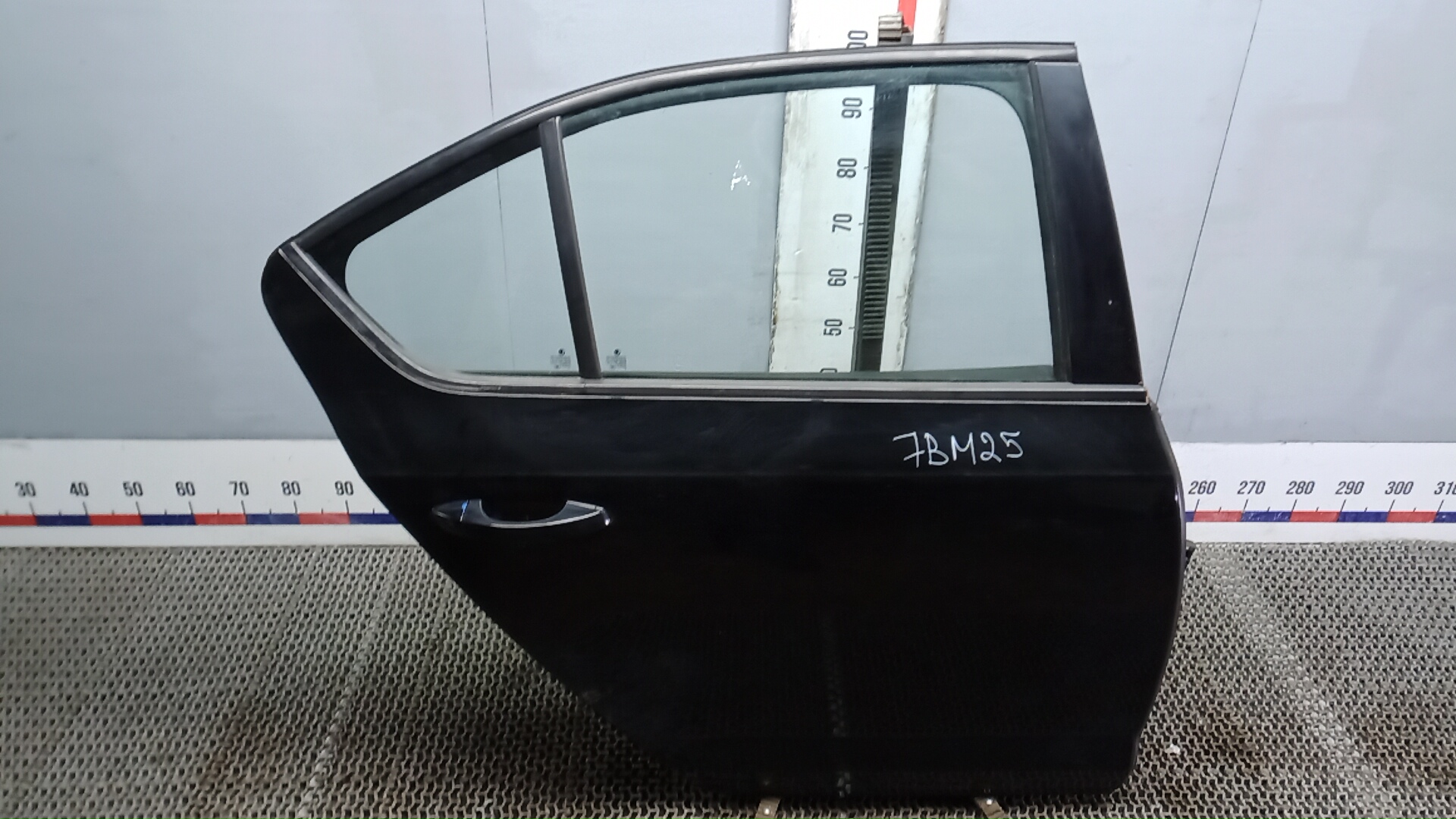 Дверь задняя правая Skoda Octavia A7