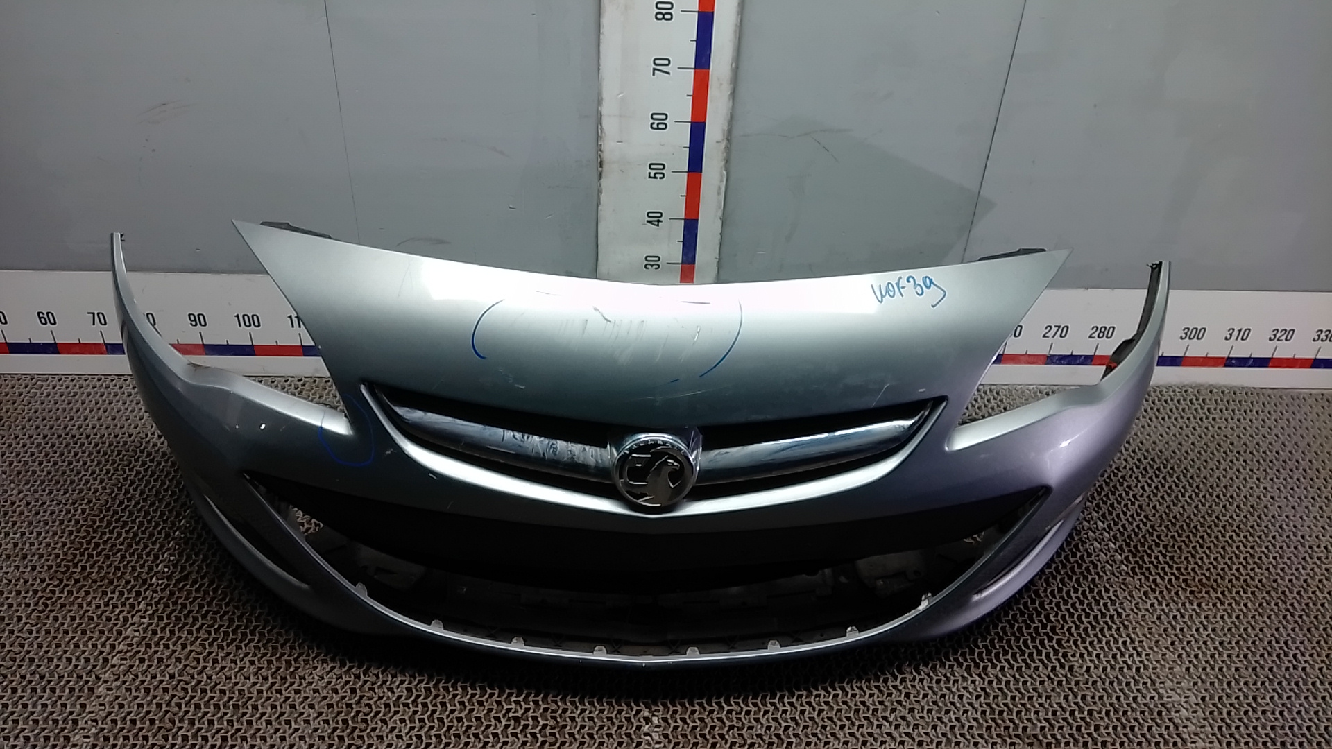 Бампер передний Opel Astra J