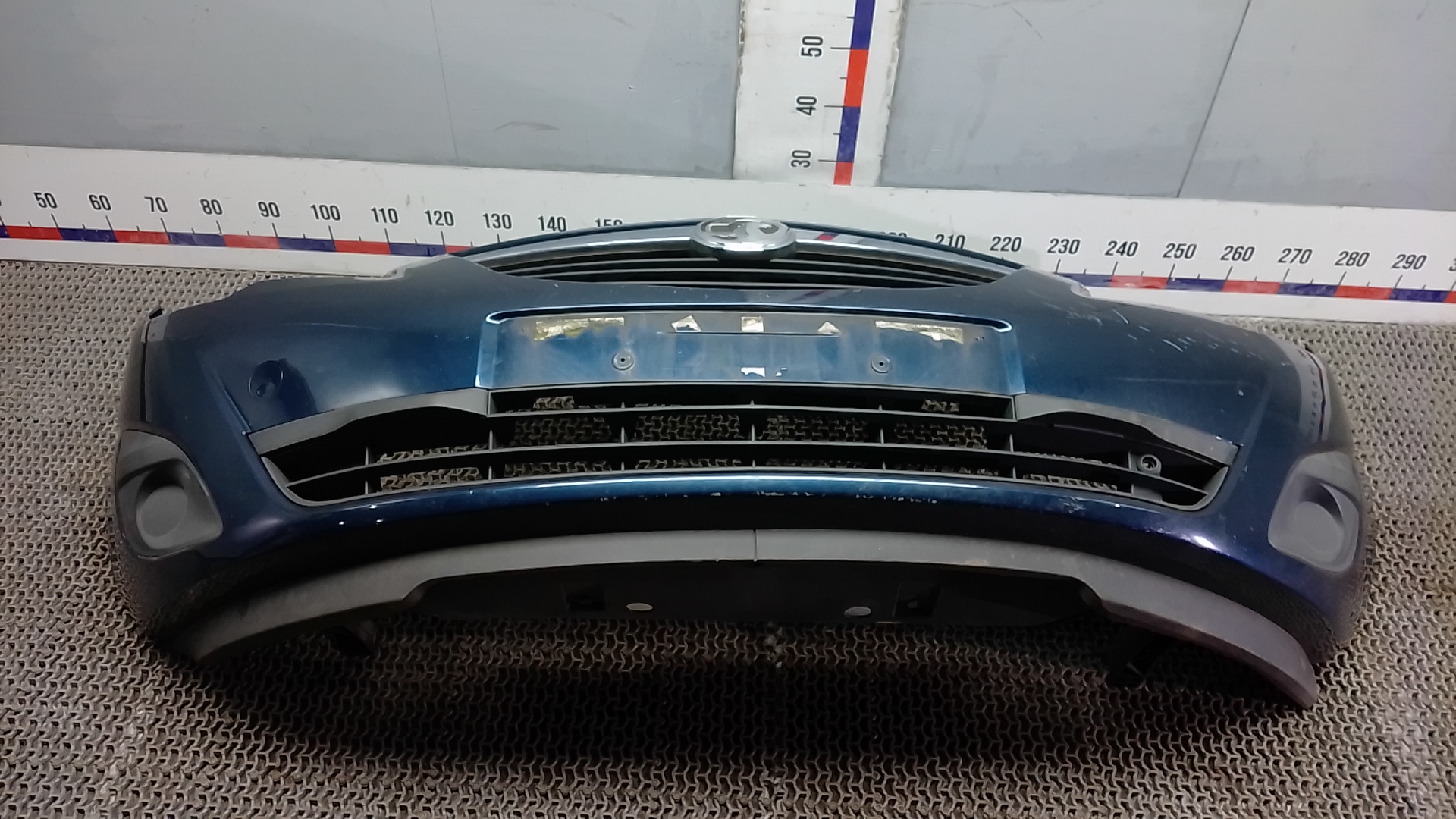 Бампер передний Opel Meriva B